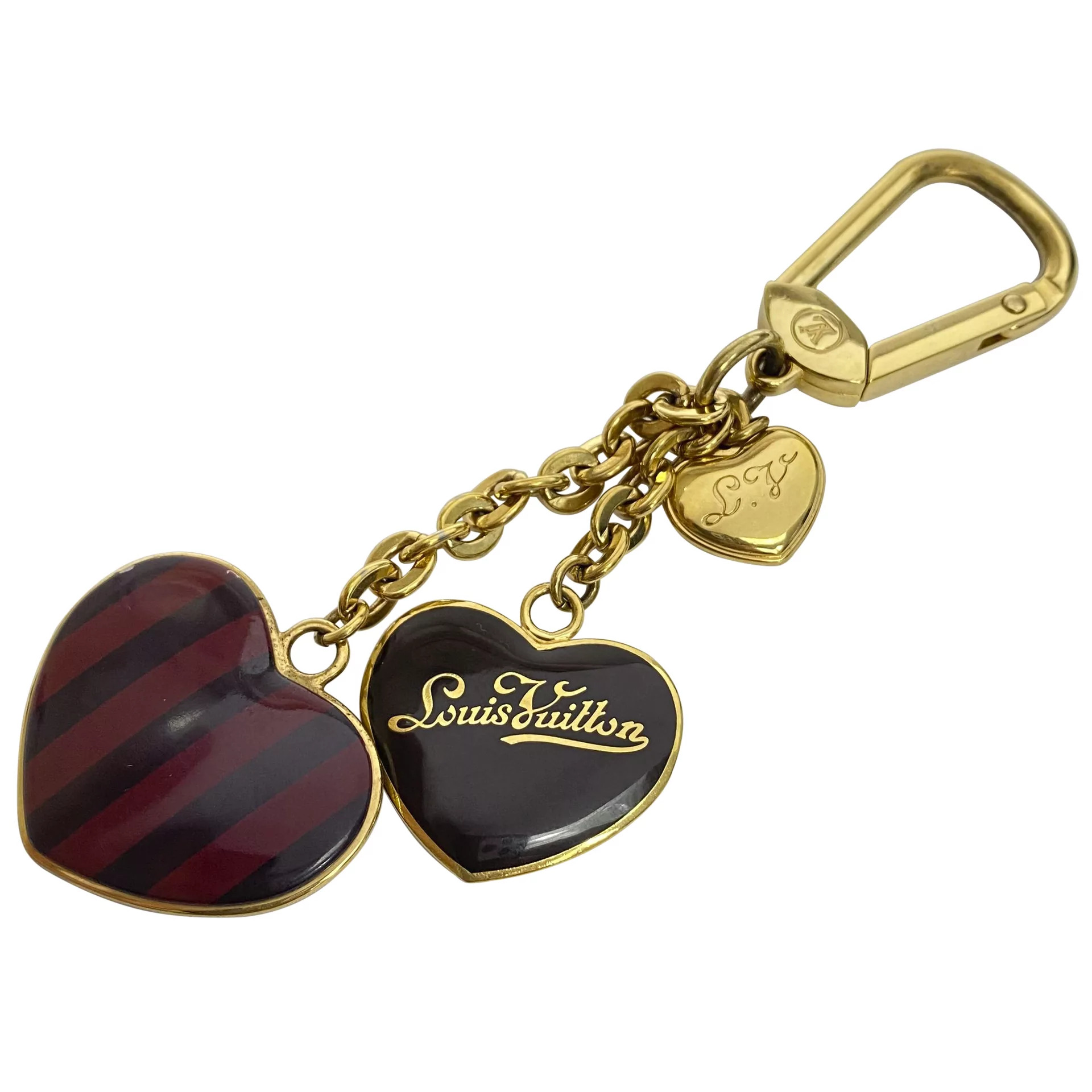 Charm de Bolsa e Chaveiro Louis Vuitton Corações