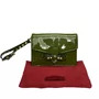Clutch Valentino Garavani Verniz Verde