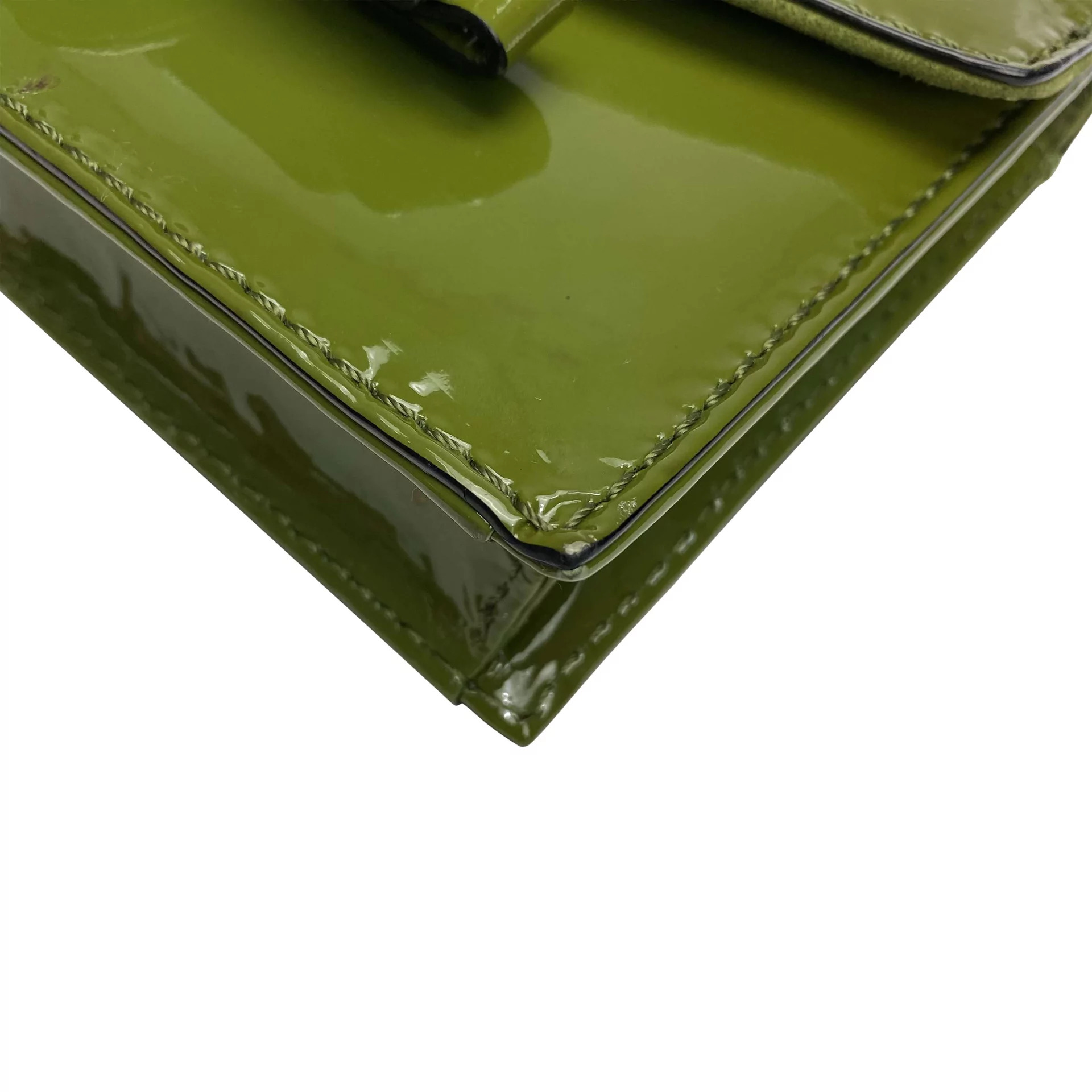 Clutch Valentino Garavani Verniz Verde