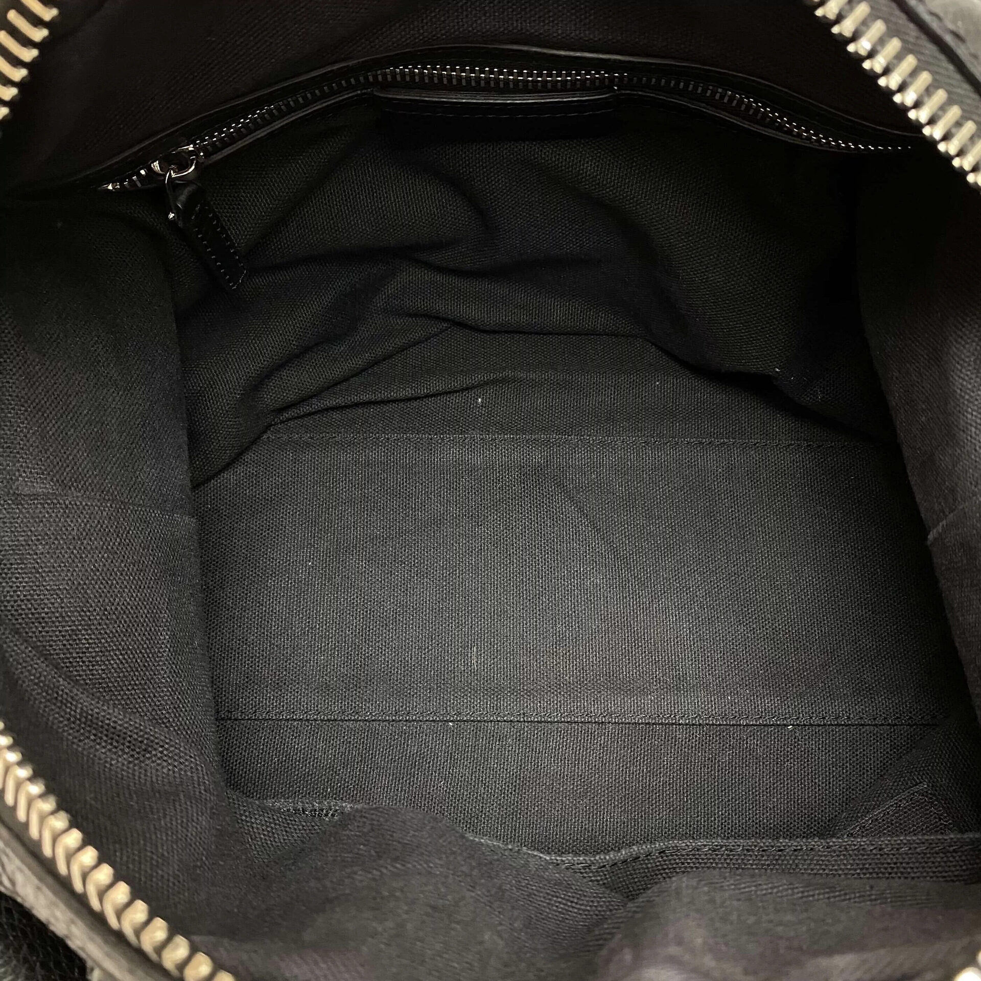 Bolsa Givenchy Nightingale Preta