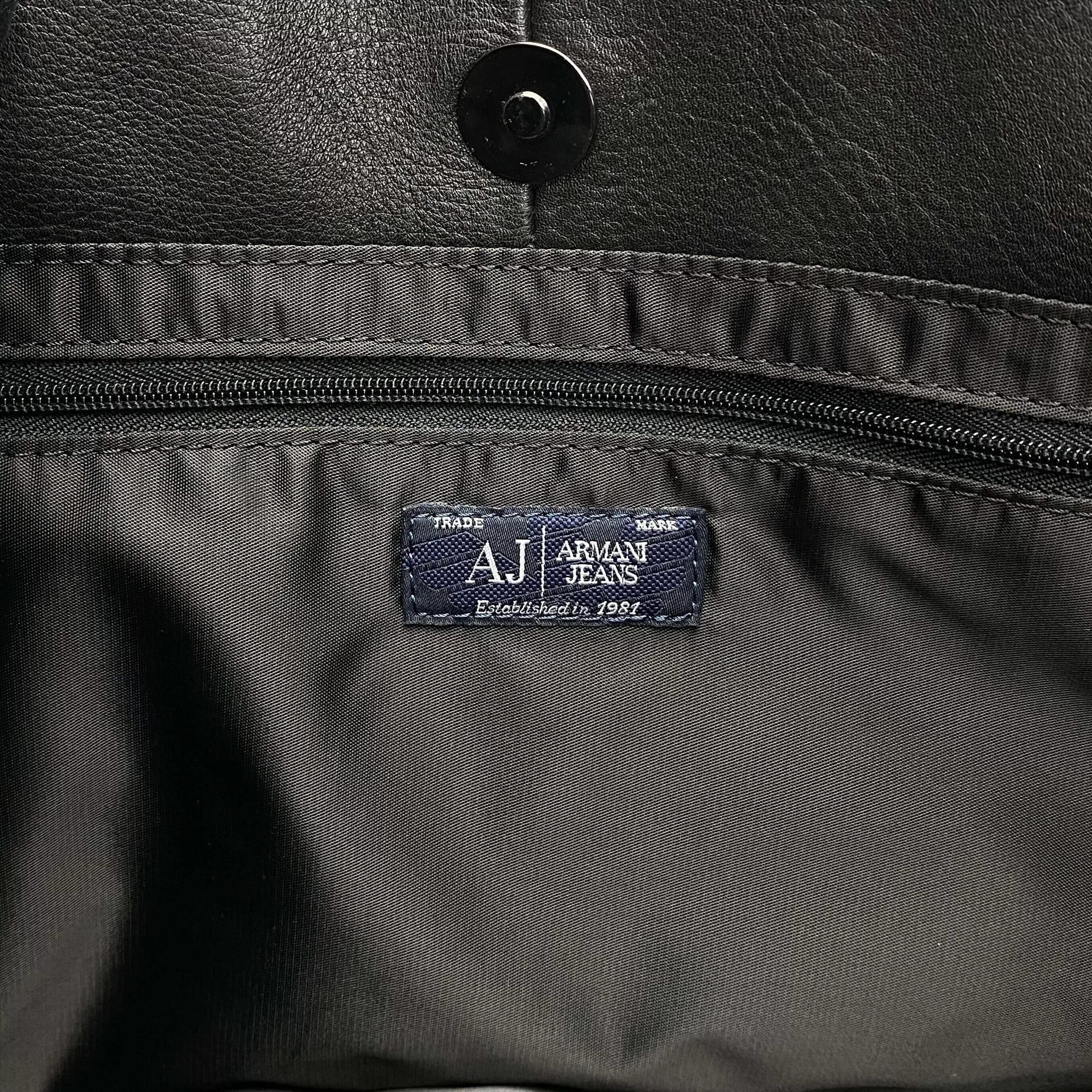 Pasta Armani Jeans Couro Preta