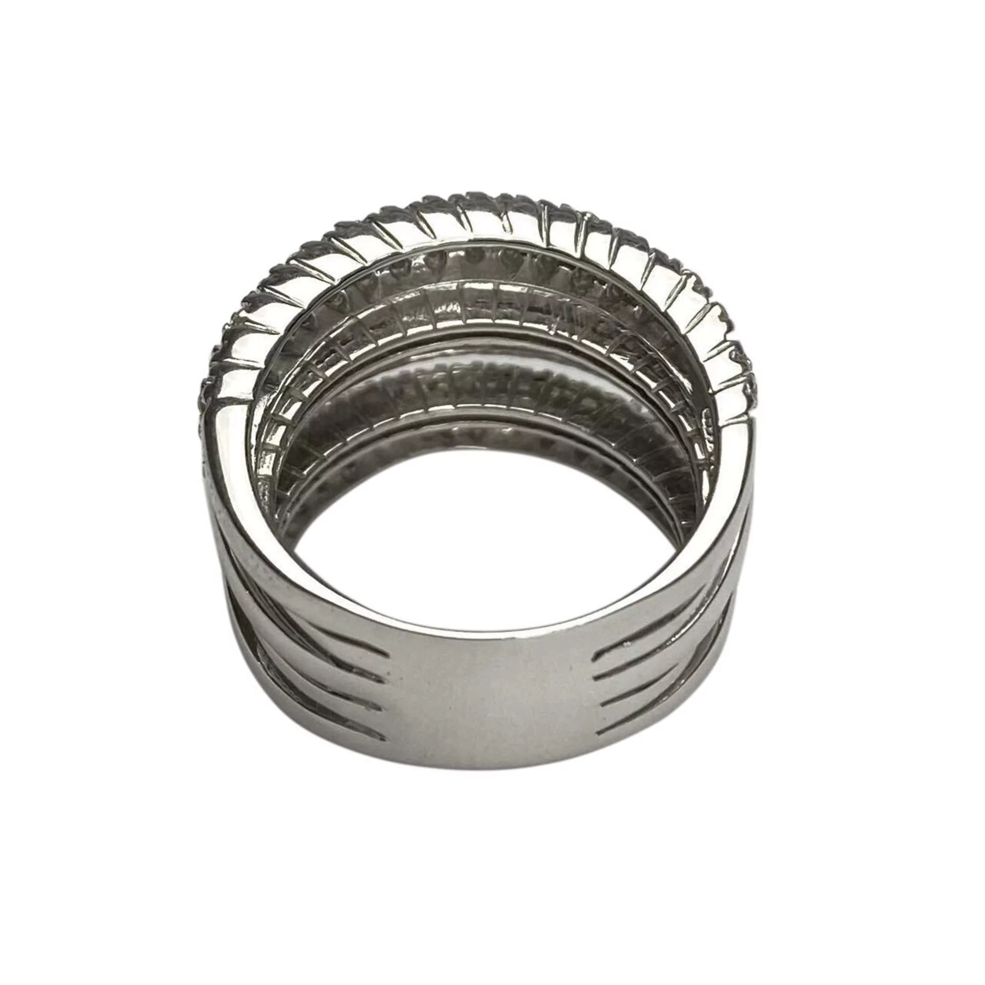 Anel Vivara - Lumiere Oasis