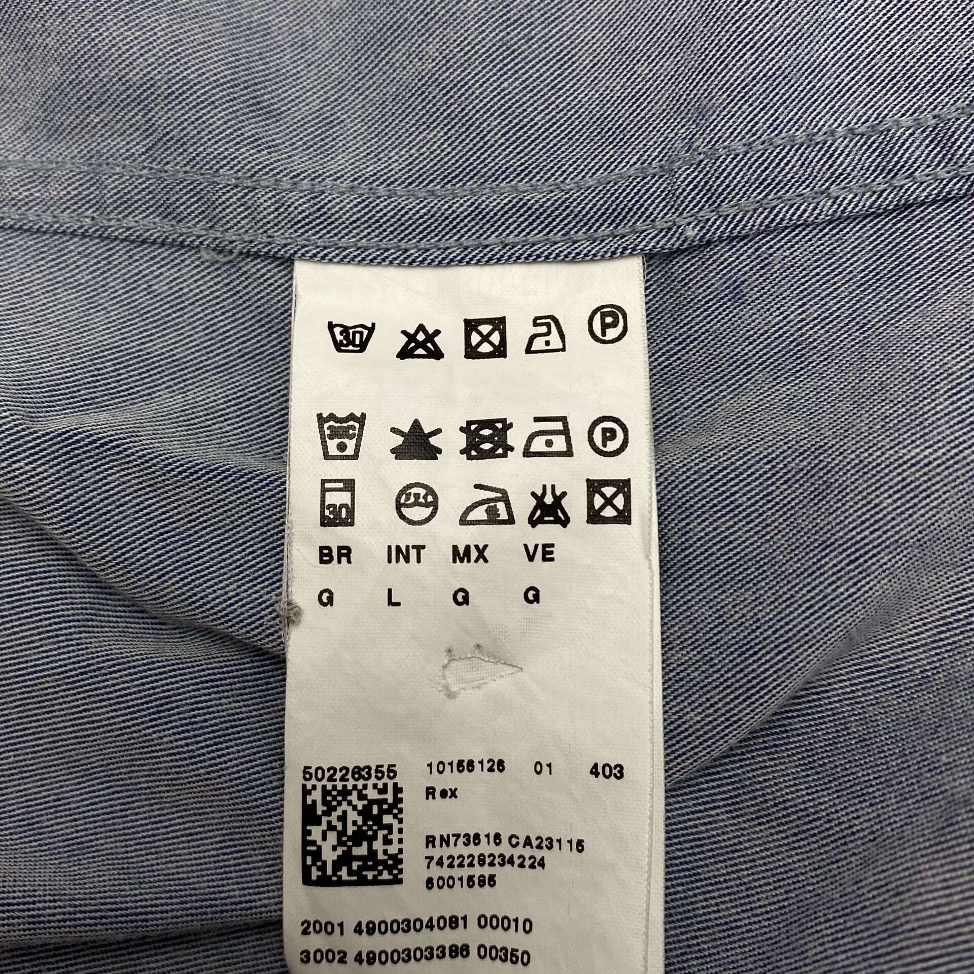 Camisa Hugo Boss Slim Fit  Jeans