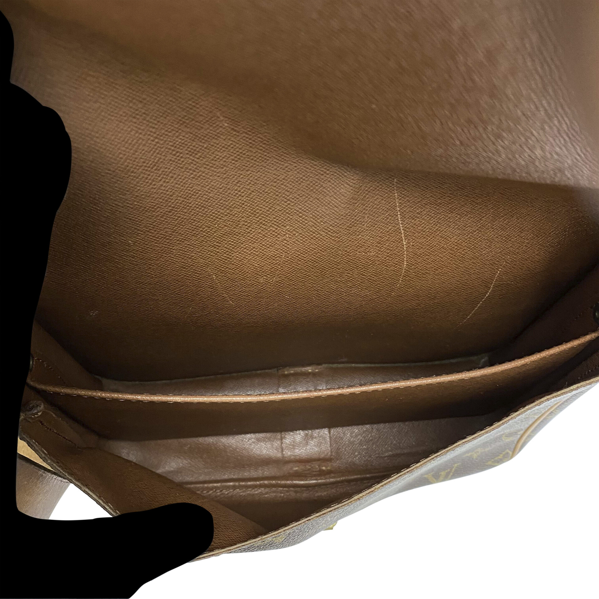 Bolsa Louis Vuitton Cartoucherie Monogram