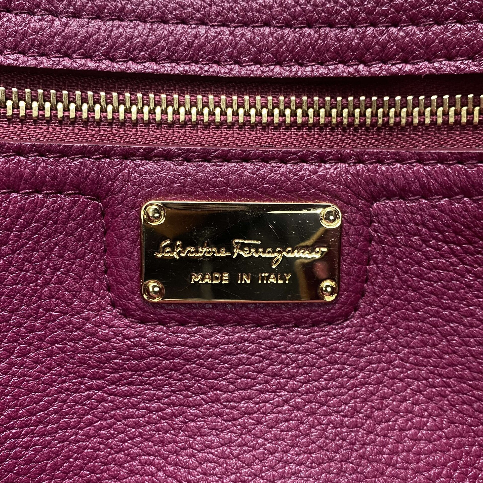 Bolsa Salvatore Ferragamo Couro Vinho