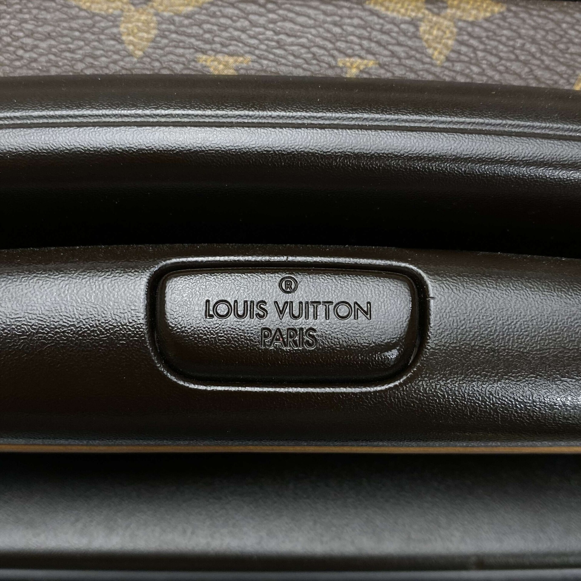 Mala Louis Vuitton Pegase Legere 55 Monograma