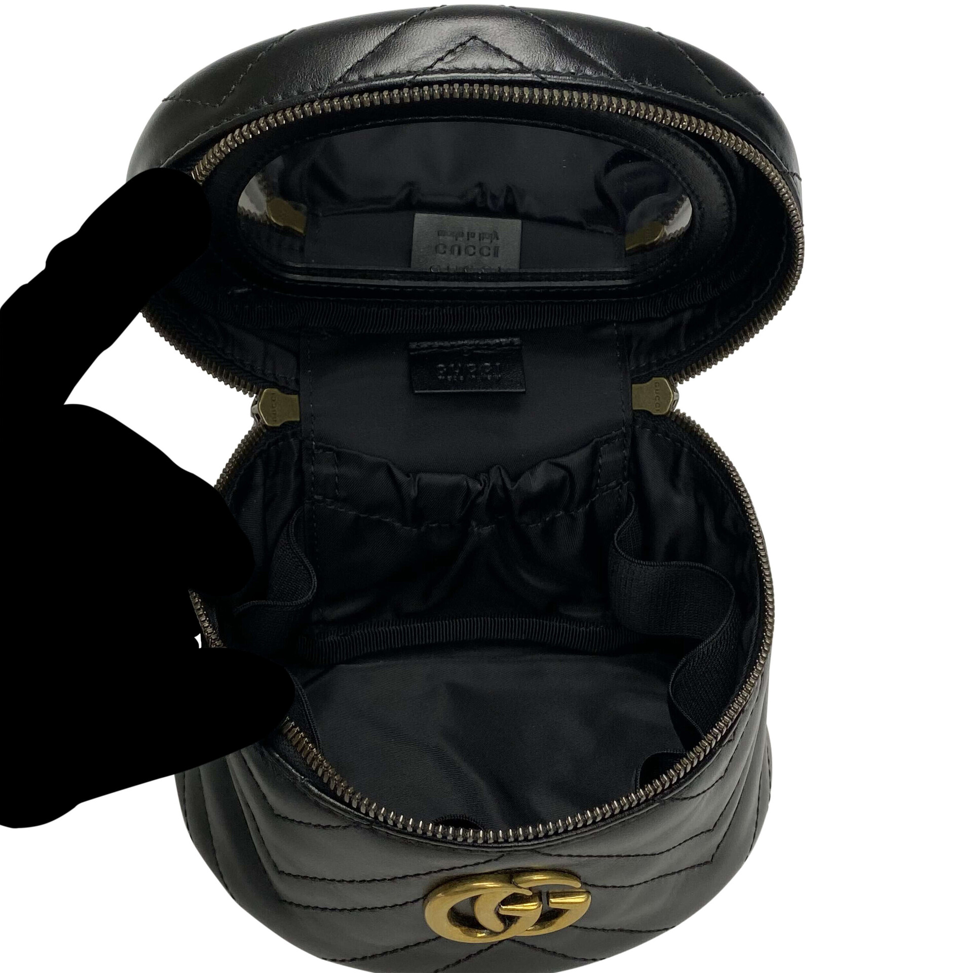 Nécessaire Gucci GG Marmont Preta