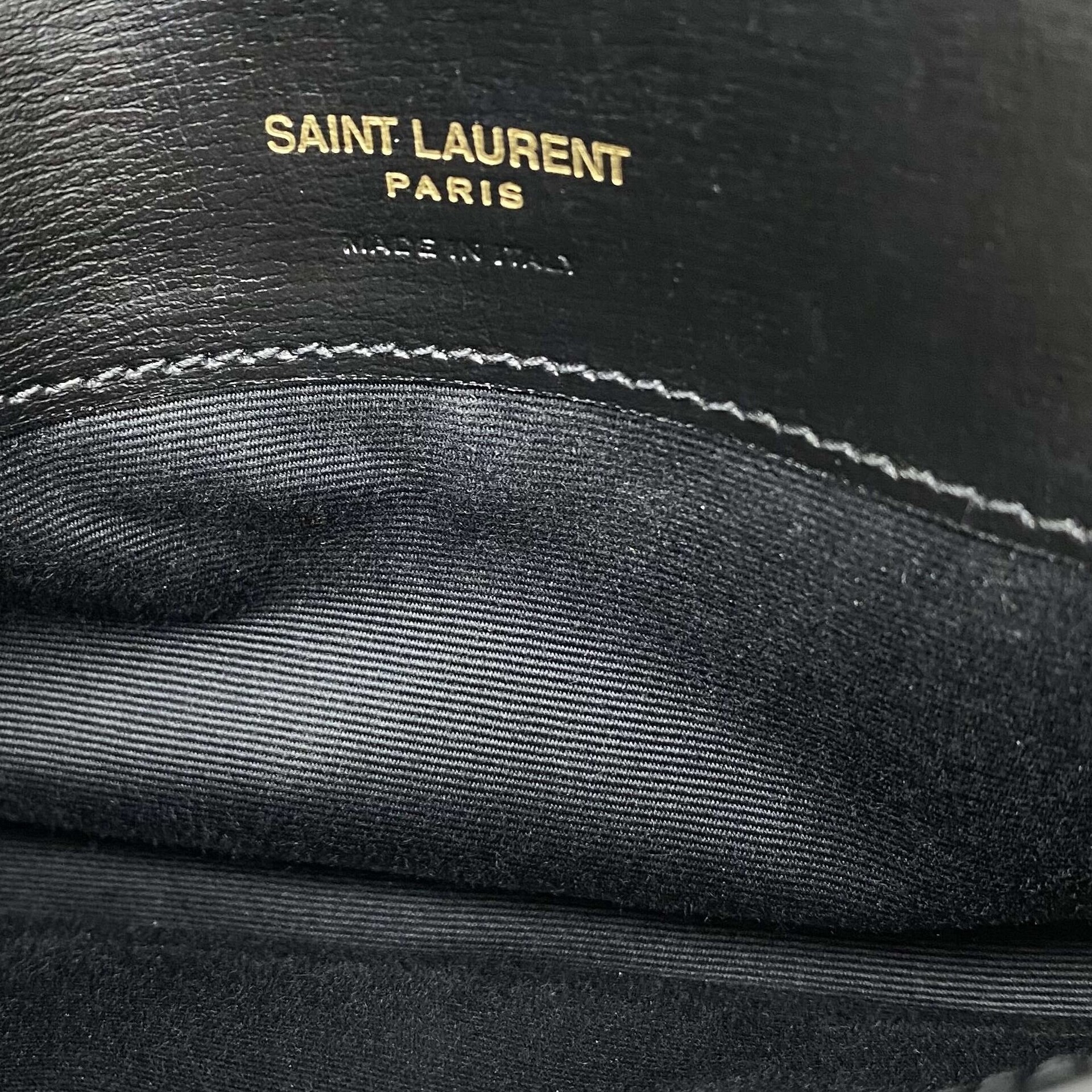 Bolsa Porta-Celular Saint Laurent Couro Preto