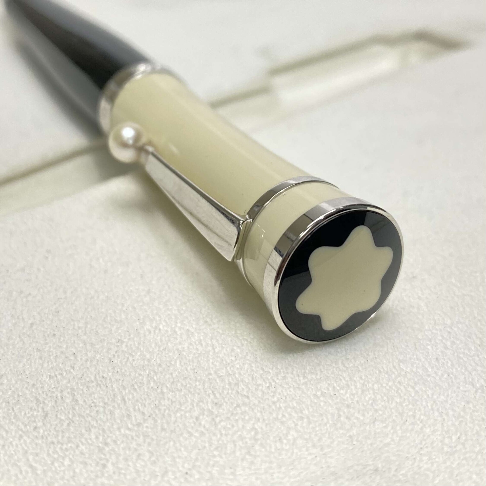 Caneta Montblanc Edição Especial Greta Garbo