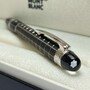 Caneta Montblanc Starwalker Quadriculada