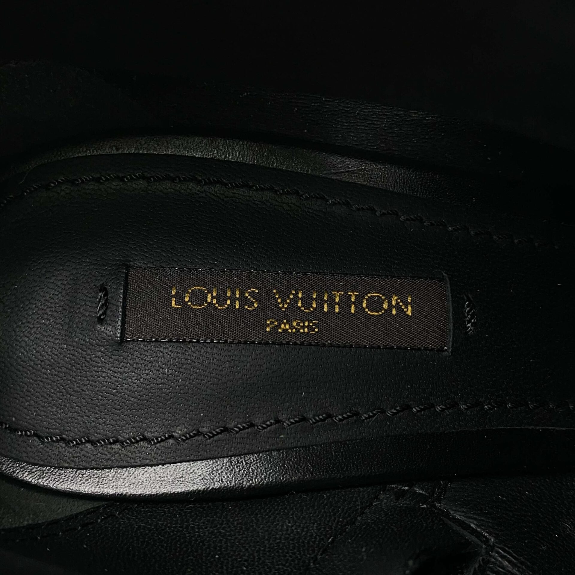 Sapato Louis Vuitton Perfecto Preto