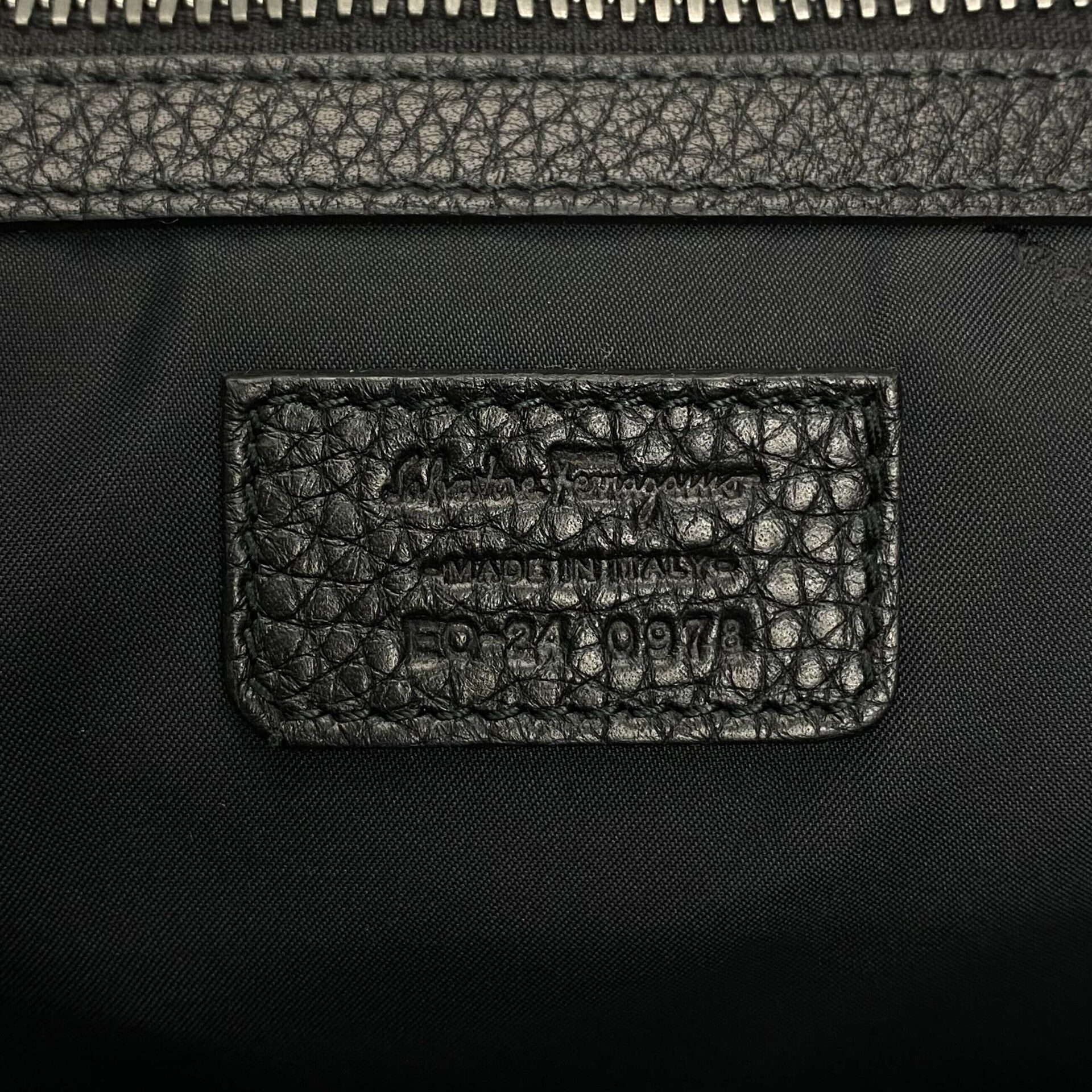 Bolsa Salvatore Ferragamo Couro Preto