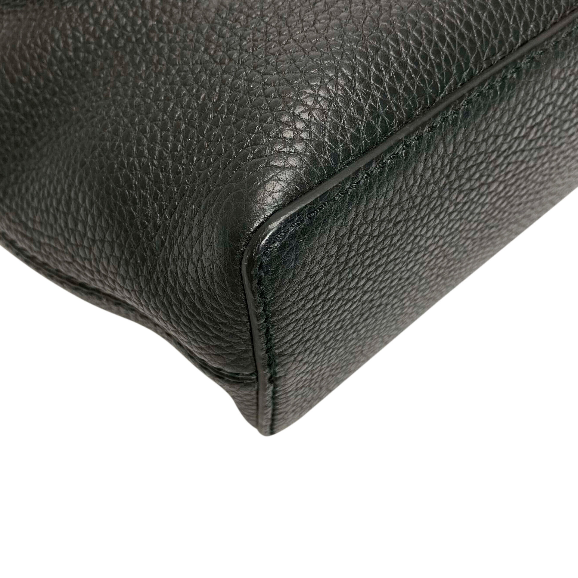 Bolsa Salvatore Ferragamo Couro Preto
