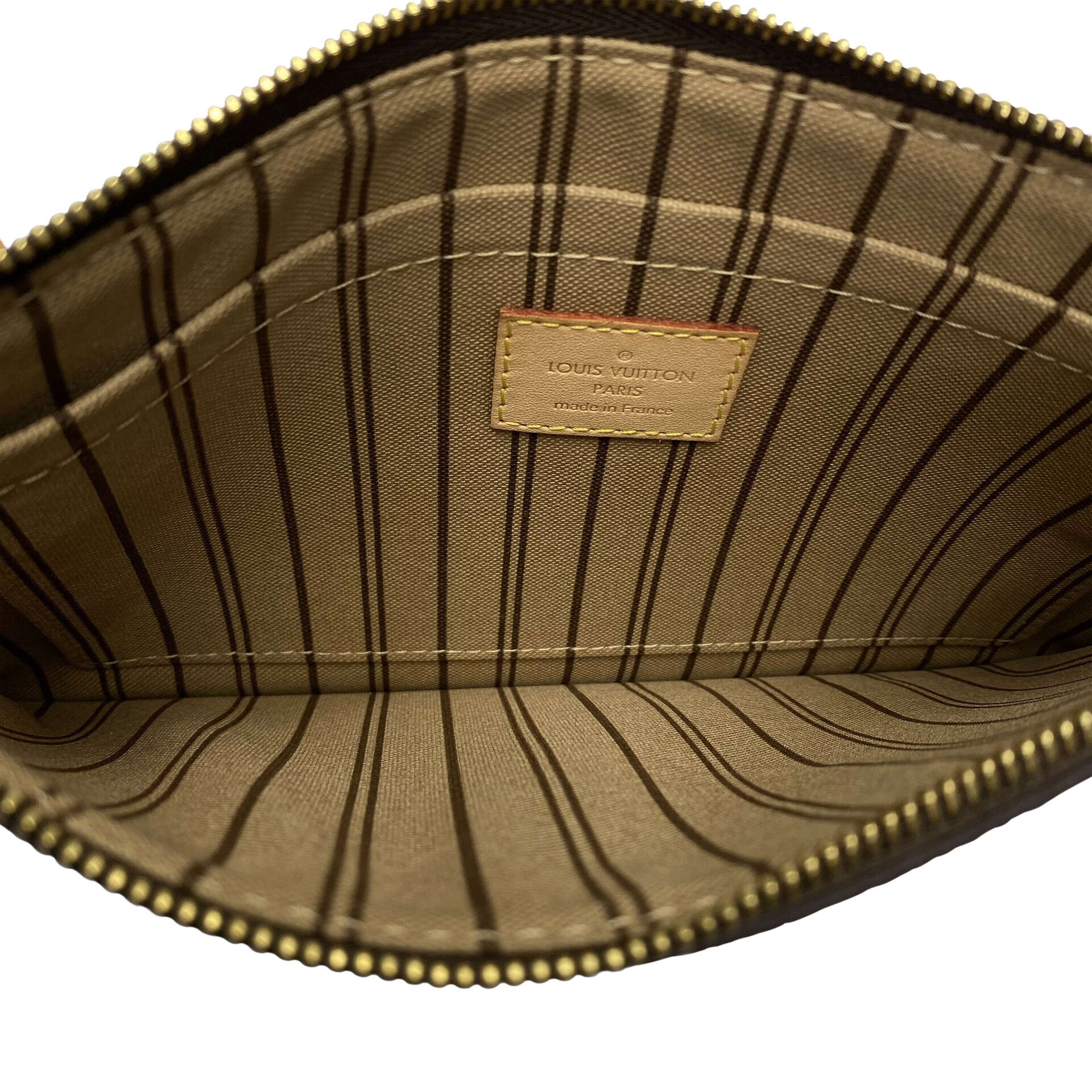 Clutch/ Nécessaire Louis Vuitton Monograma