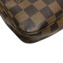 Bolsa Louis Vuitton Pochette Damier Ebene