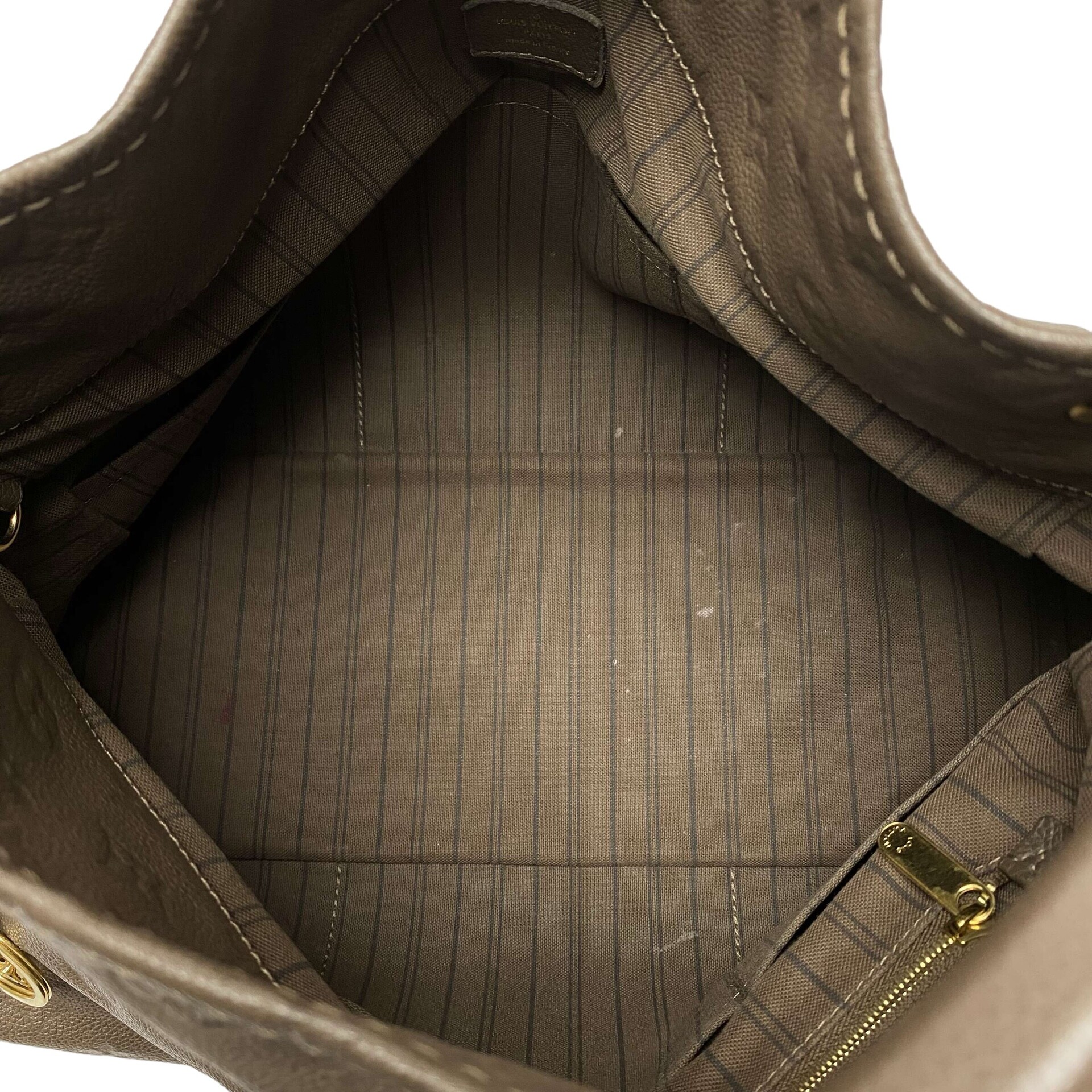 Bolsa Louis Vuitton Artsy Marrom