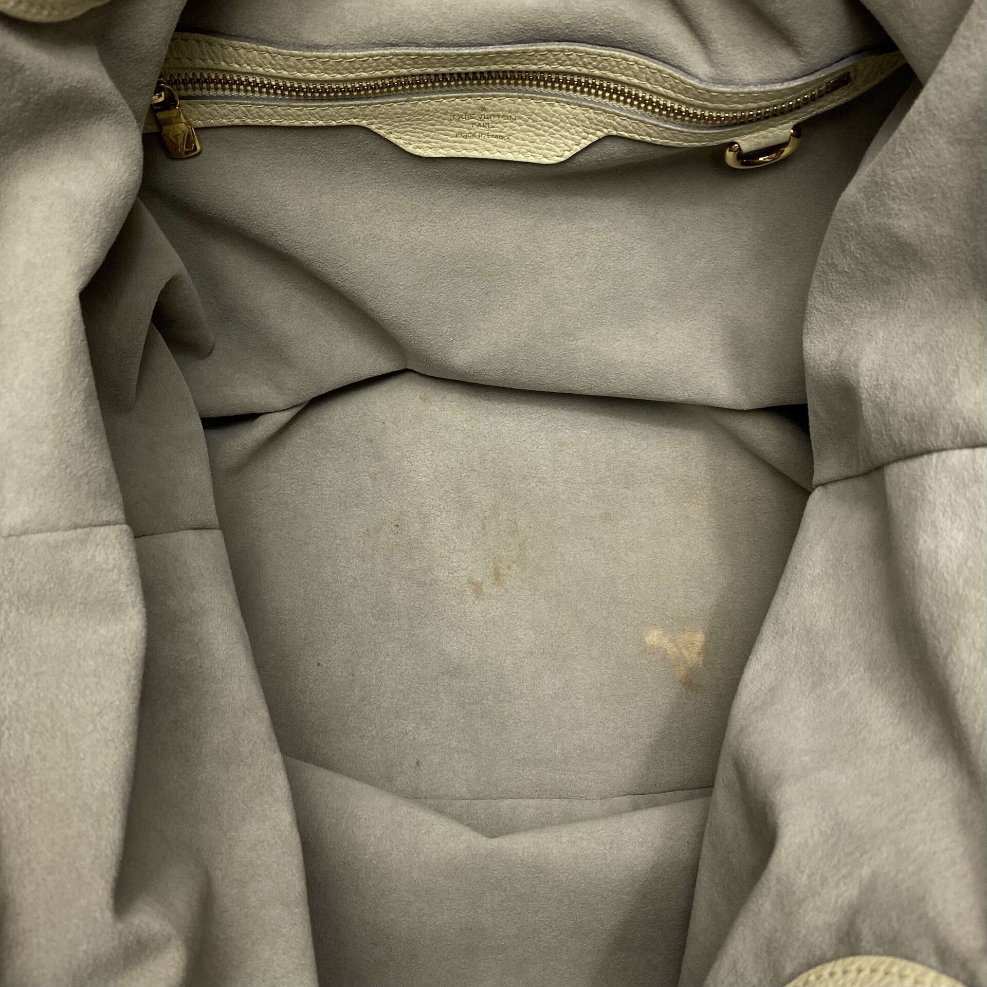 Bolsa Louis Vuitton Mahina Off White