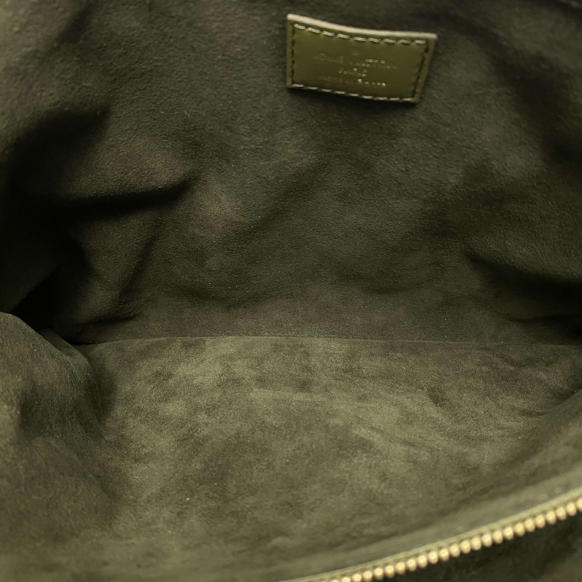 Bolsa Louis Vuitton Coussin Verde