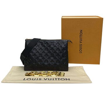 Bolsa Louis Vuitton Coussin Preta