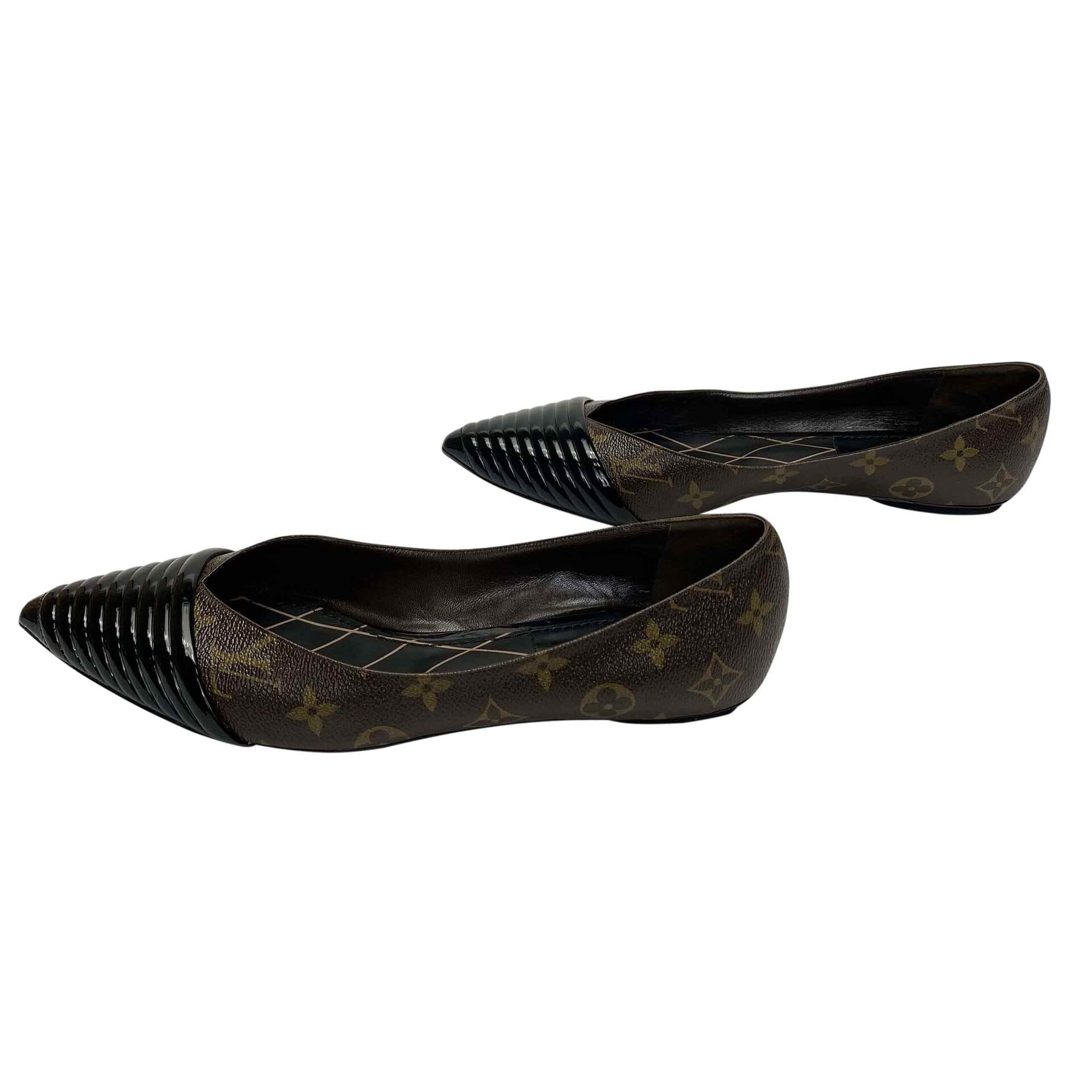 Sapatilha Louis Vuitton Monograma