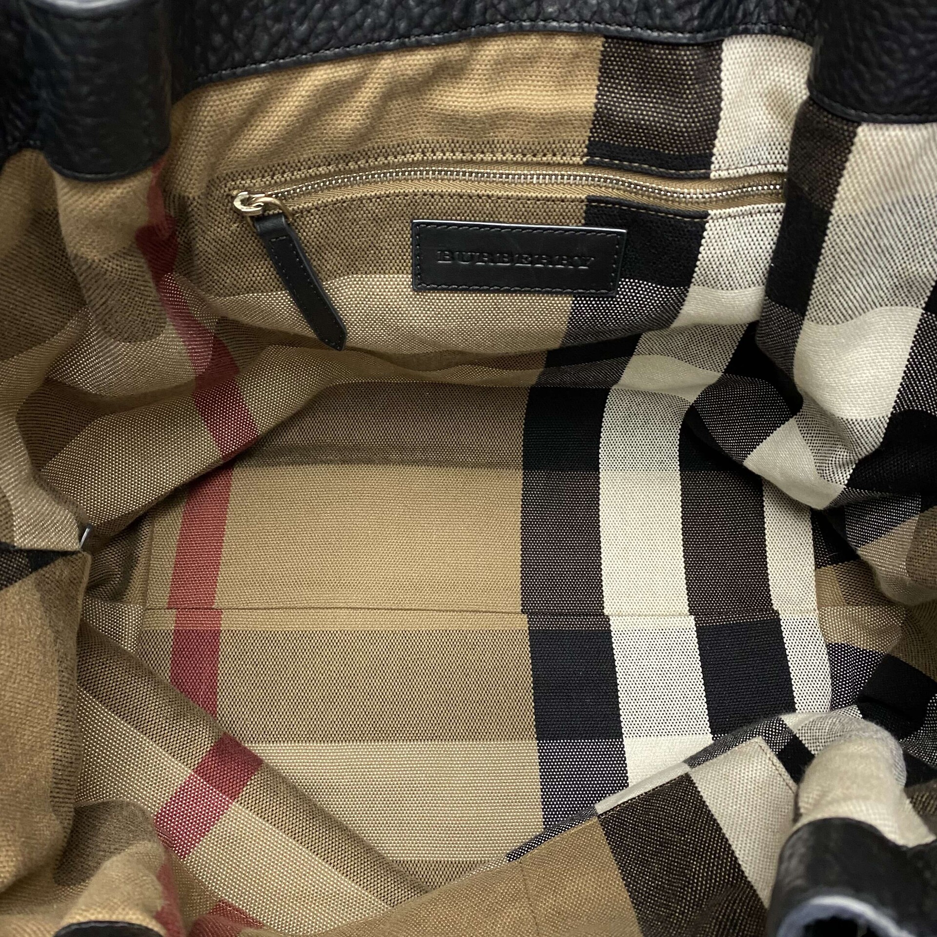 Bolsa Burberry Couro Preto