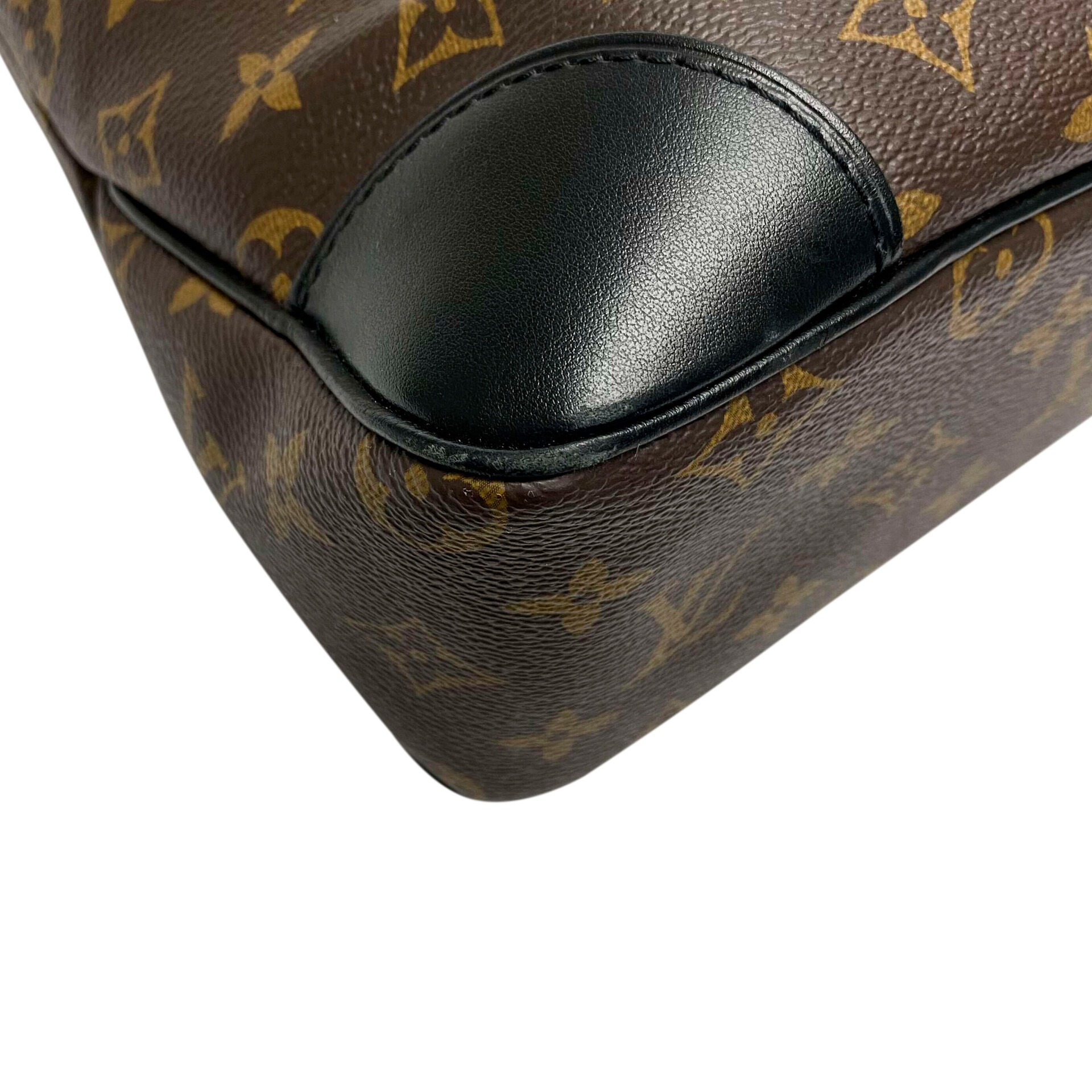 Bolsa Louis Vuitton Odeon MM Monograma