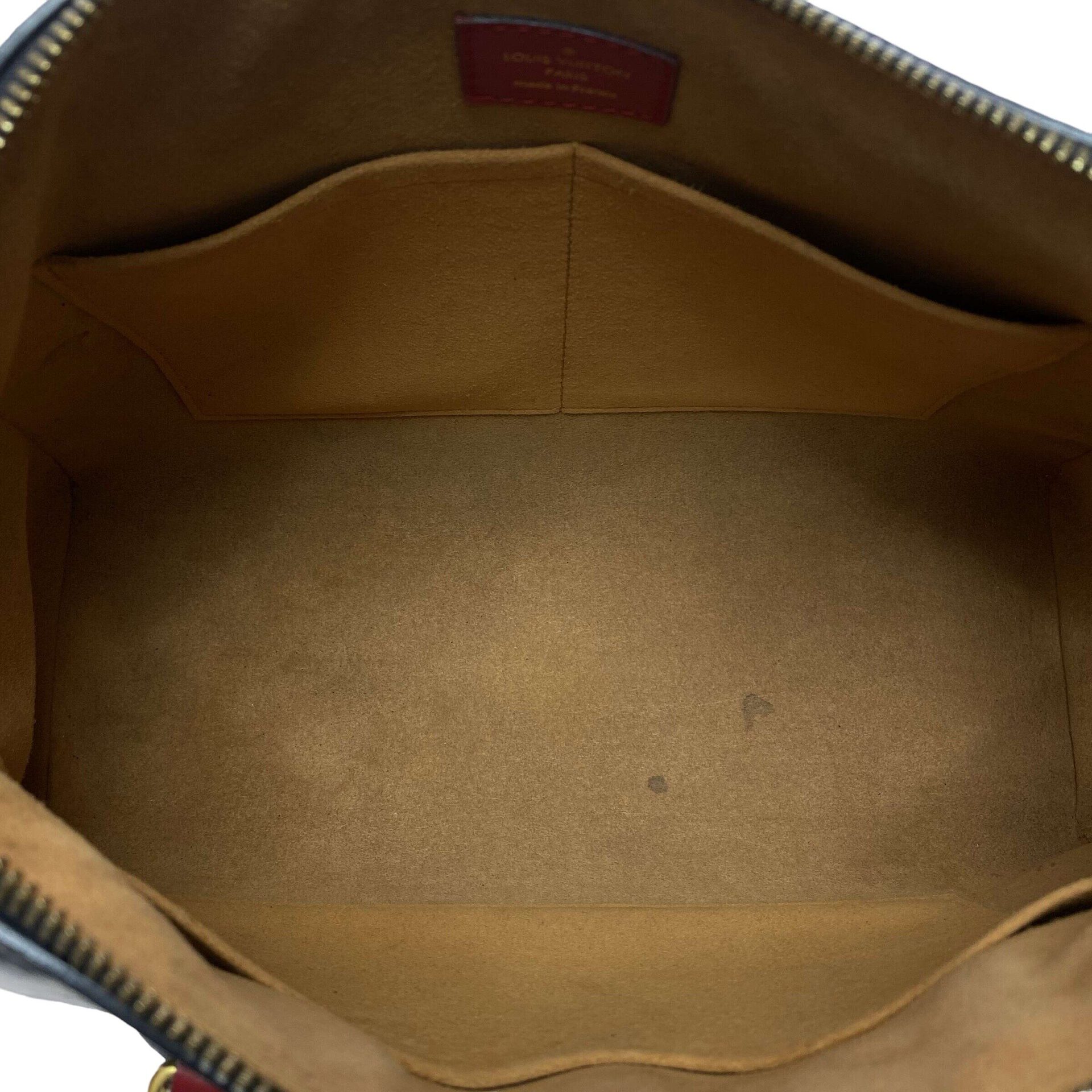 Bolsa Louis Vuitton Tuileres Monograma