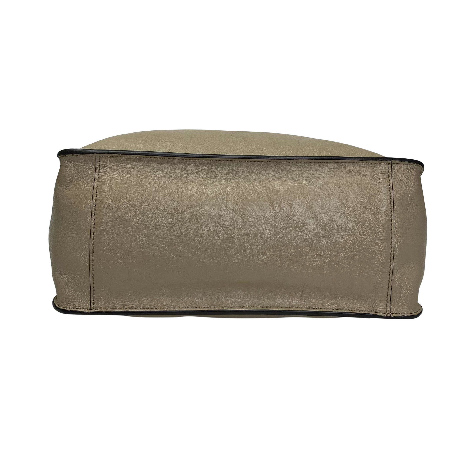 Bolsa Fendi Camurça e Couro Nude