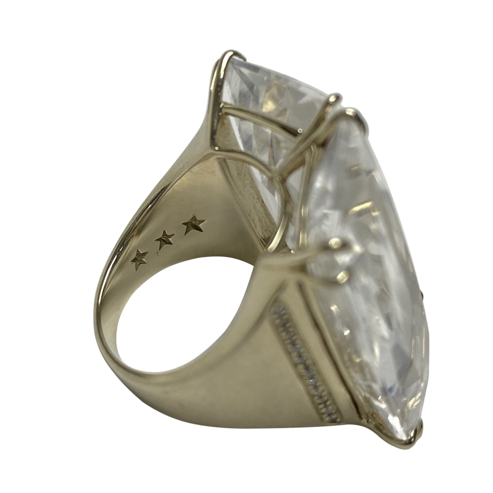 Anel HStern Rua das Pedras