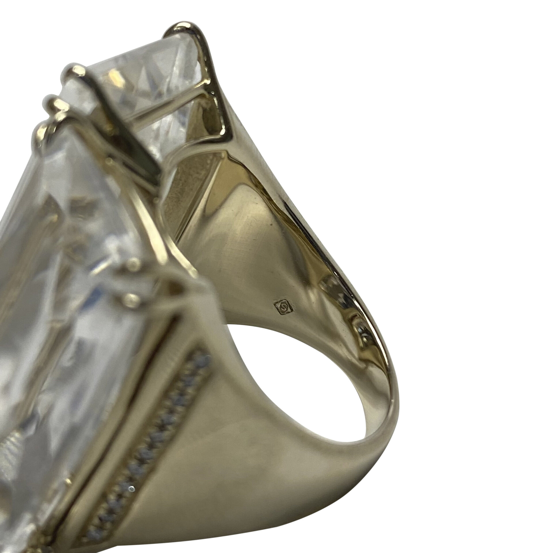 Anel HStern Rua das Pedras