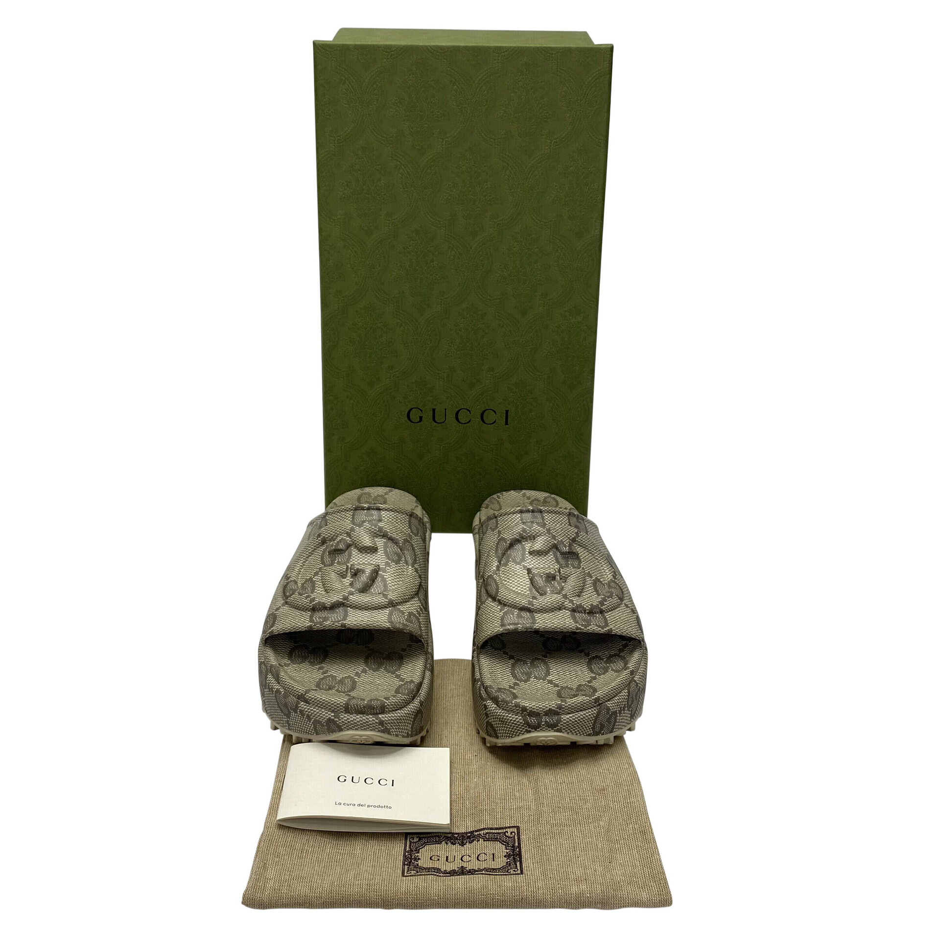 Slide Gucci Monograma