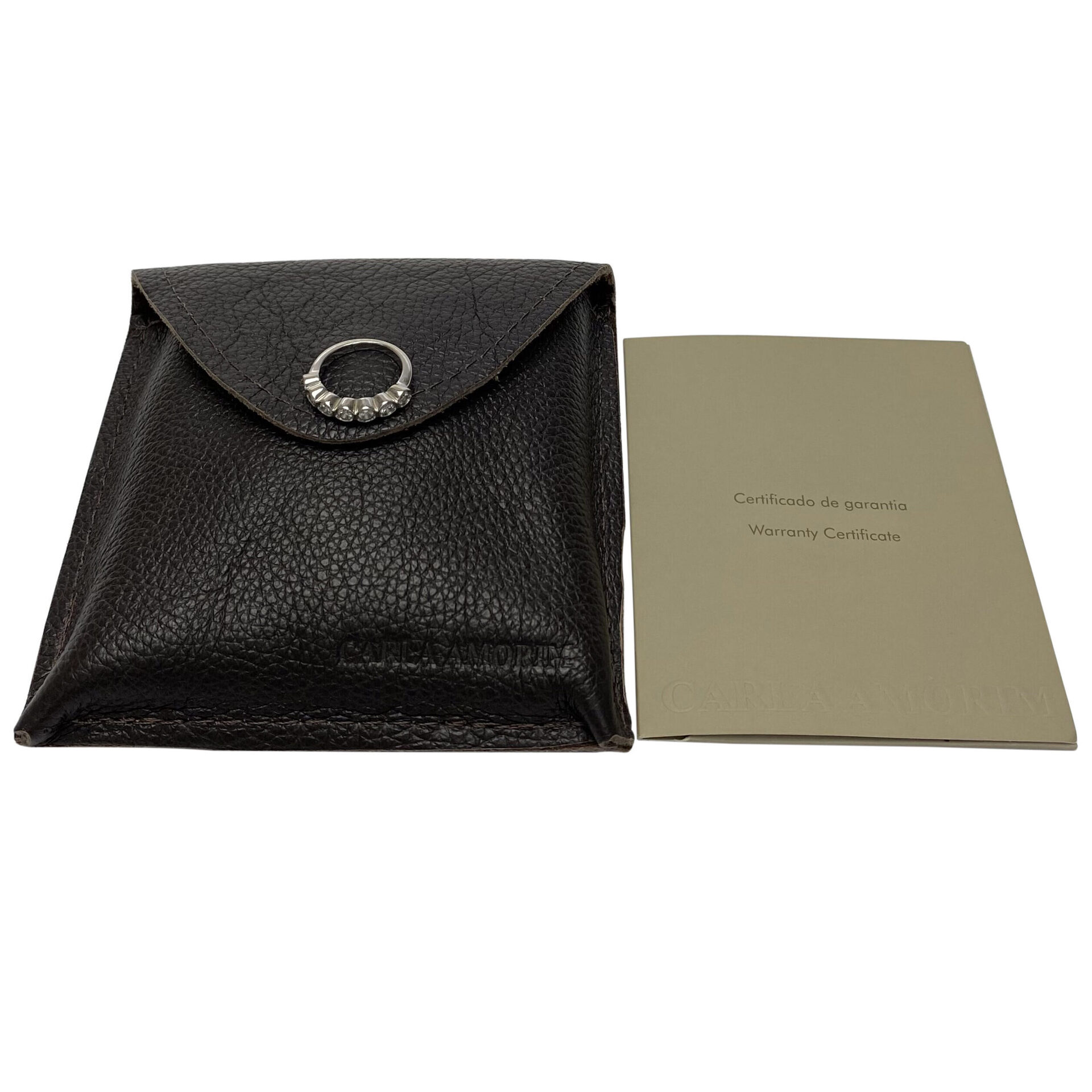 Meia Aliança Carla Amorim Ouro Branco com Diamantes