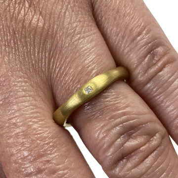 Aliança HStern Constanza Ouro Amarelo com Diamante
