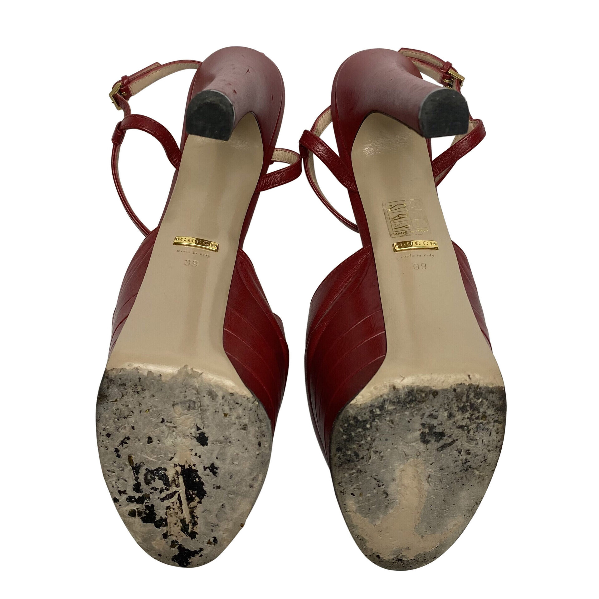 Sandália Gucci Angel T-Strap Vermelho