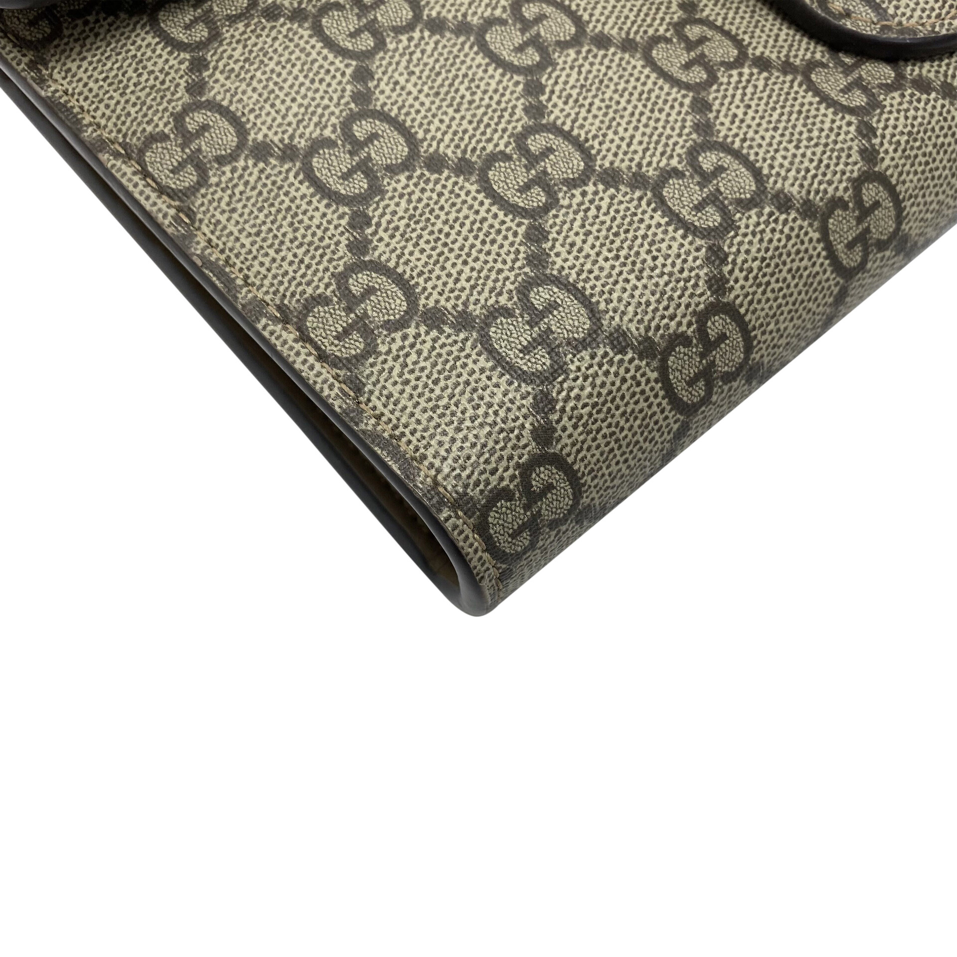 Bolsa Gucci Dionysus GG Supreme Chain Wallet