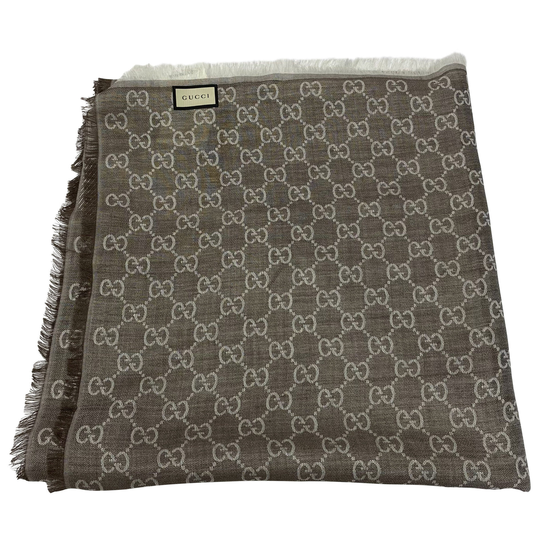 Pashmina Gucci Monograma
