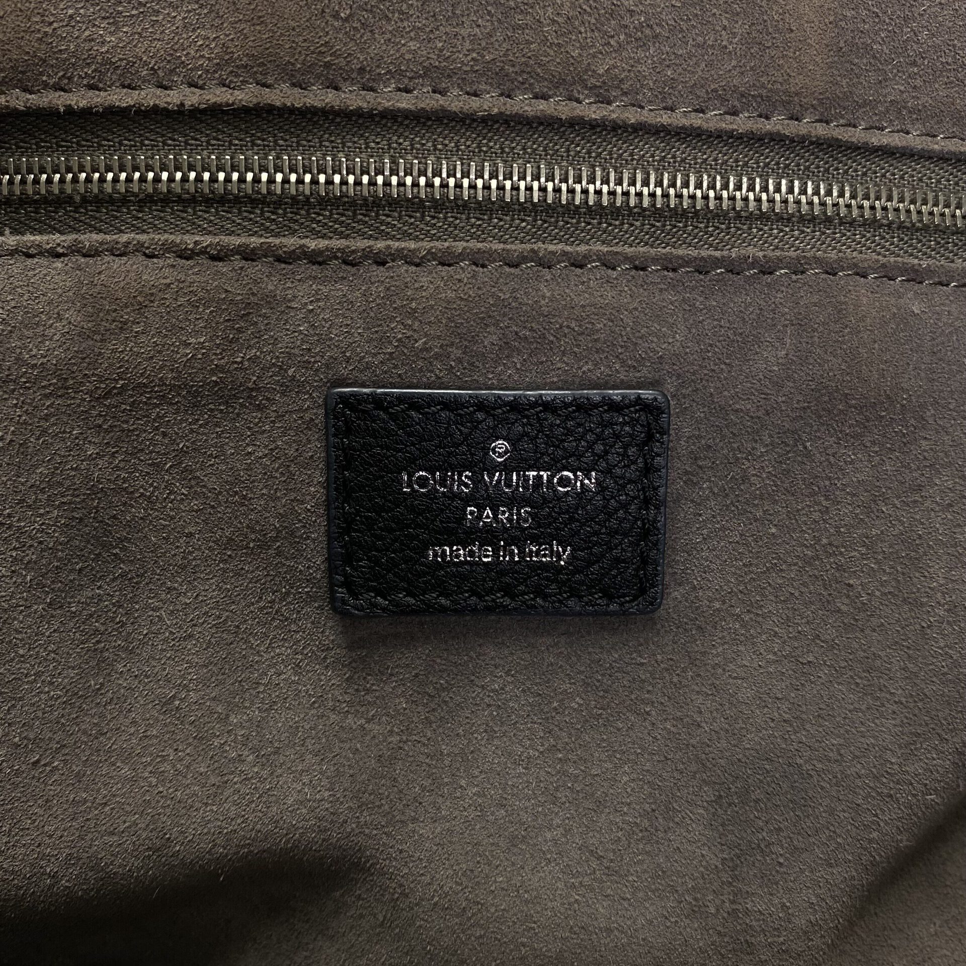 Bolsa Louis Vuitton Lockit Soft Preta