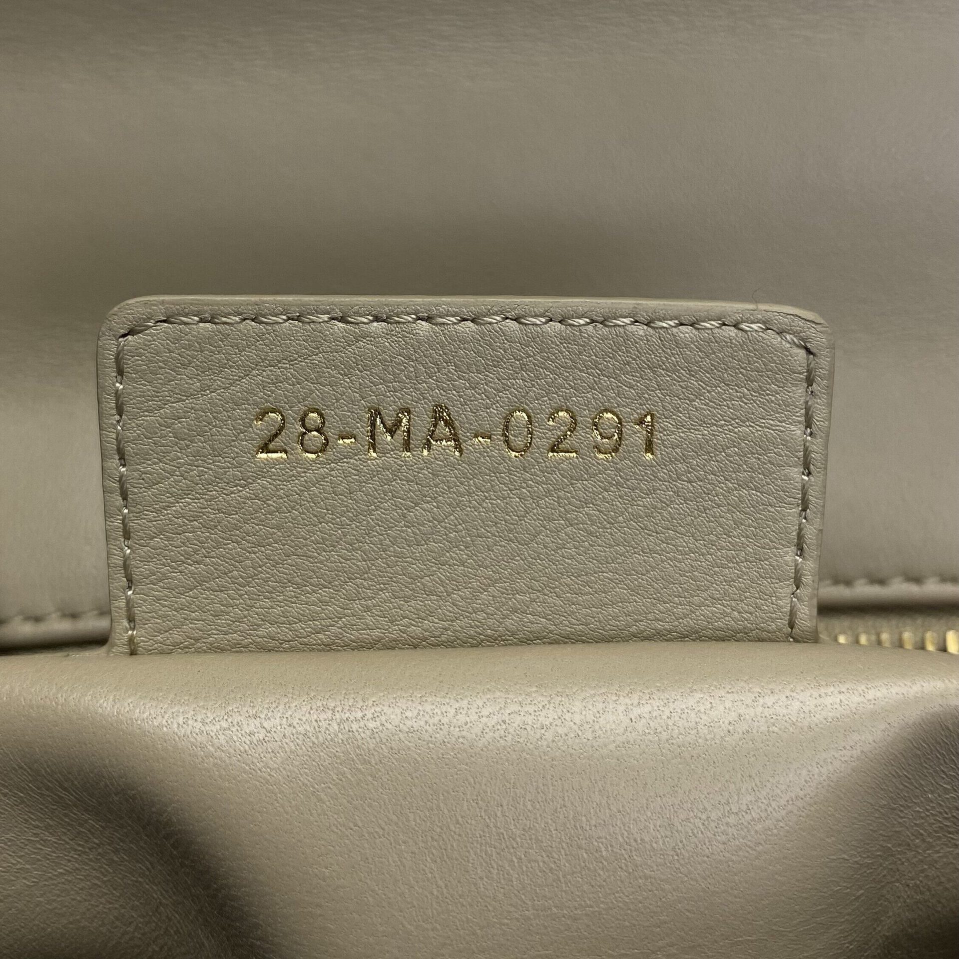 Bolsa Christian Dior Caro Bege