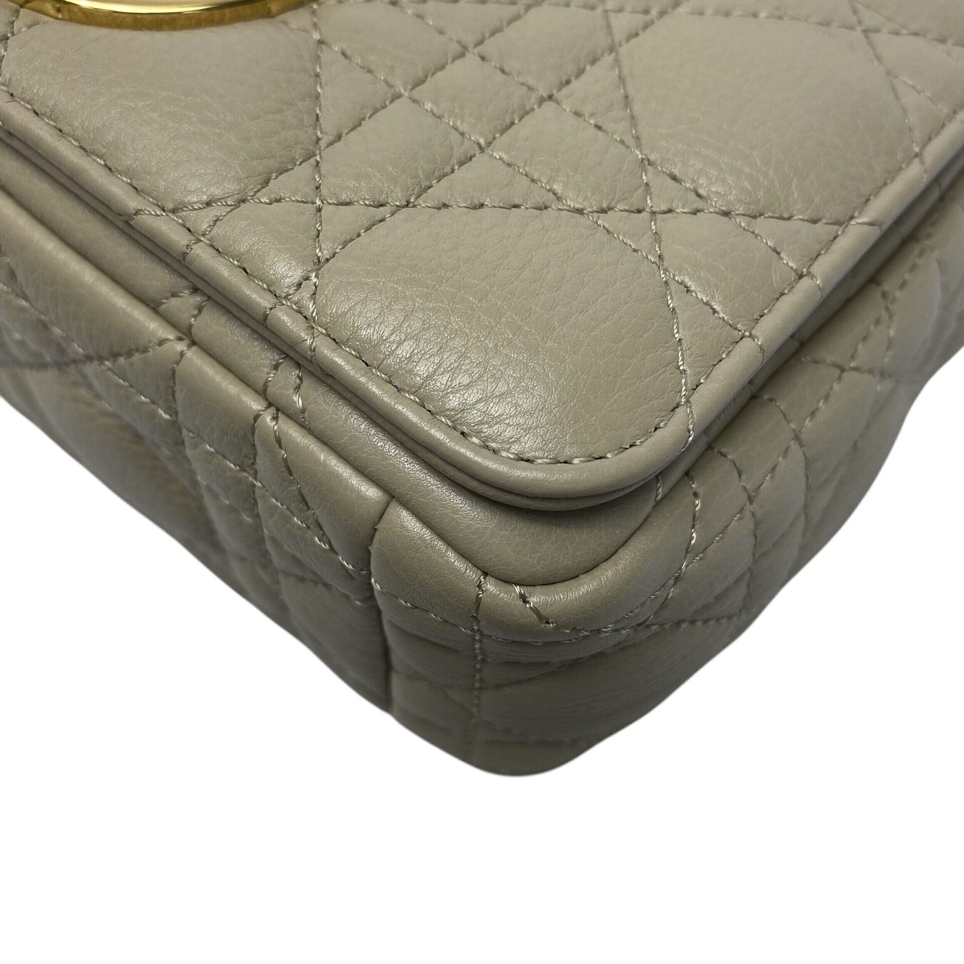 Bolsa Christian Dior Caro Bege