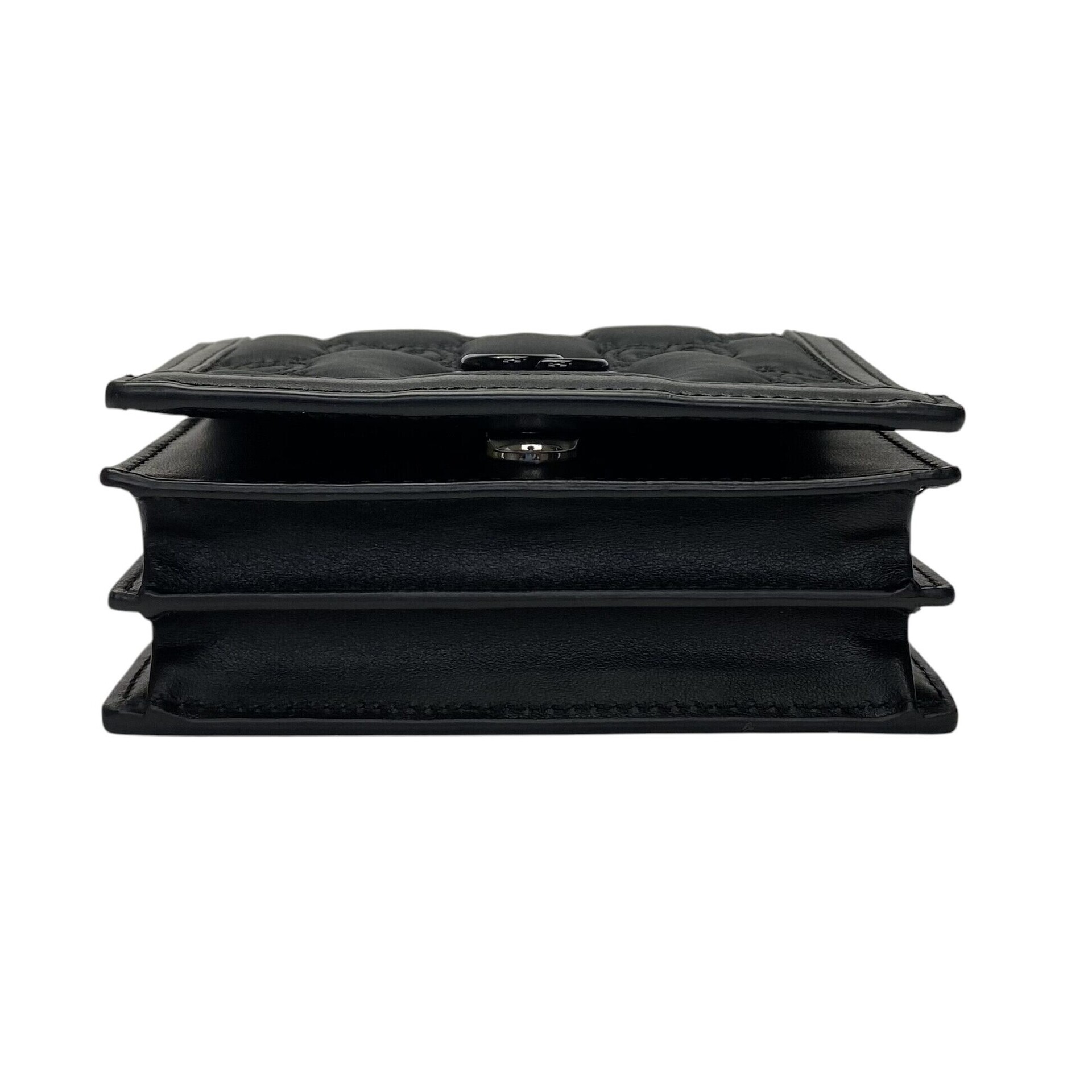 Bolsa Gucci Mini Matelassê GG