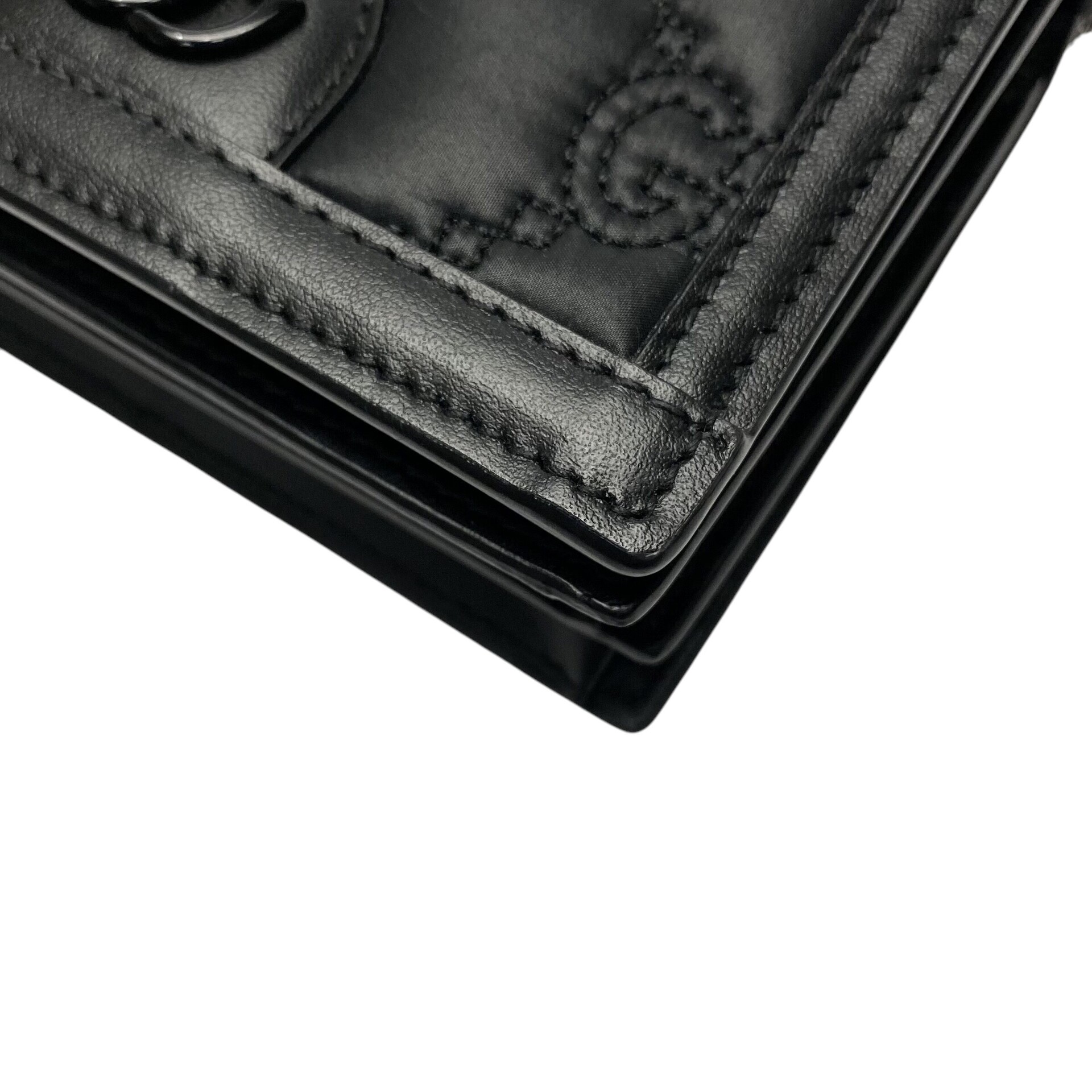 Bolsa Gucci Mini Matelassê GG