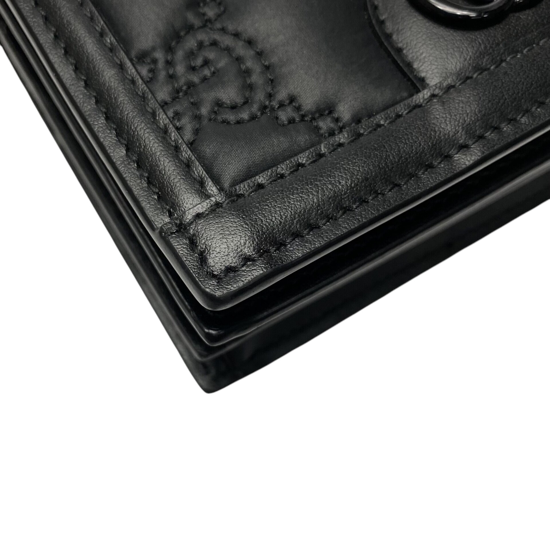 Bolsa Gucci Mini Matelassê GG