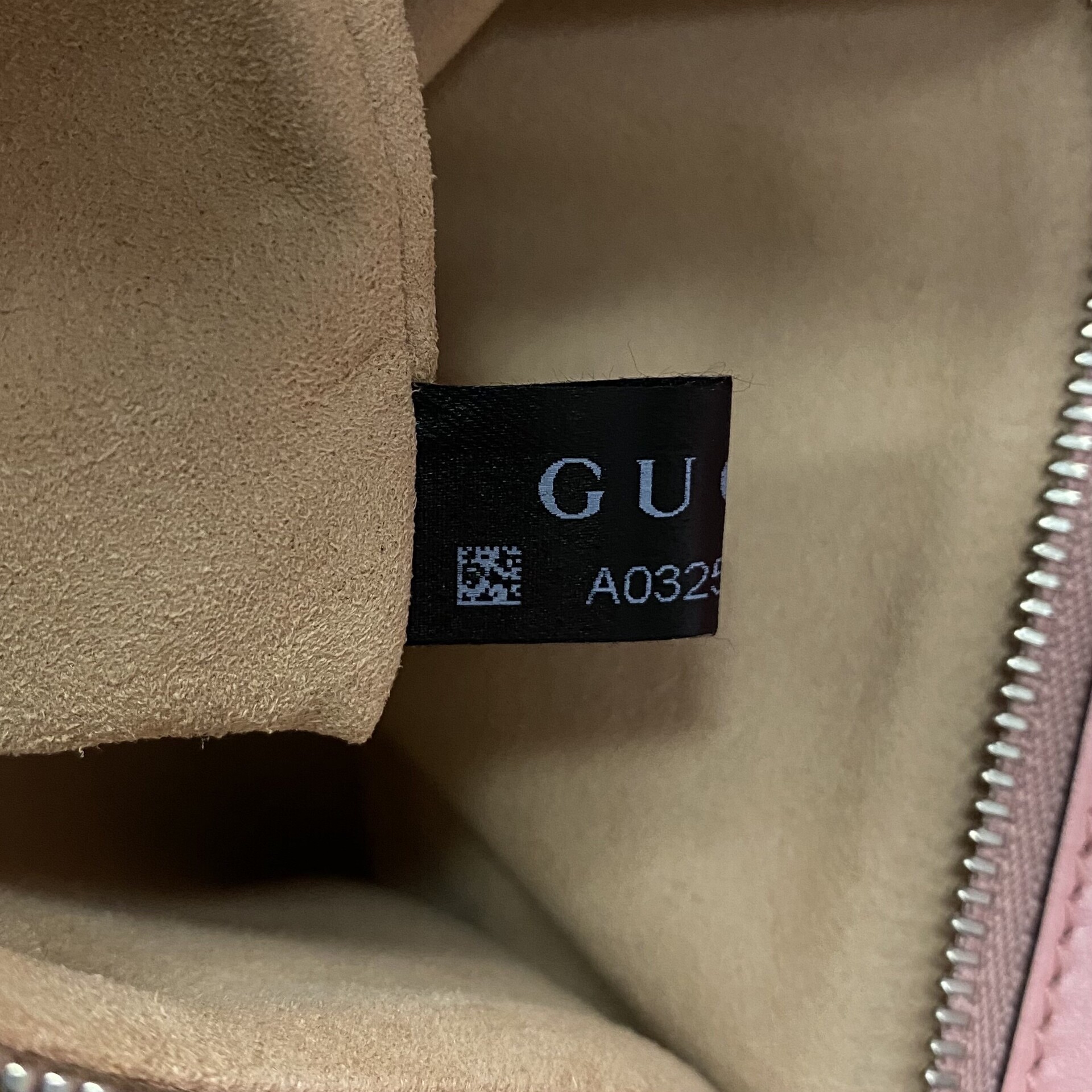 Bolsa Gucci GG Marmont Rosa