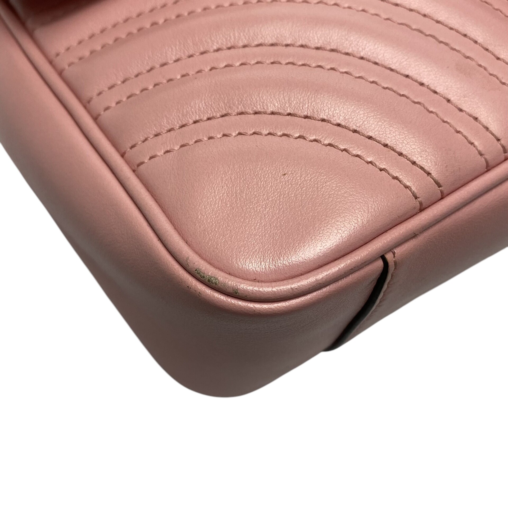 Bolsa Gucci GG Marmont Rosa