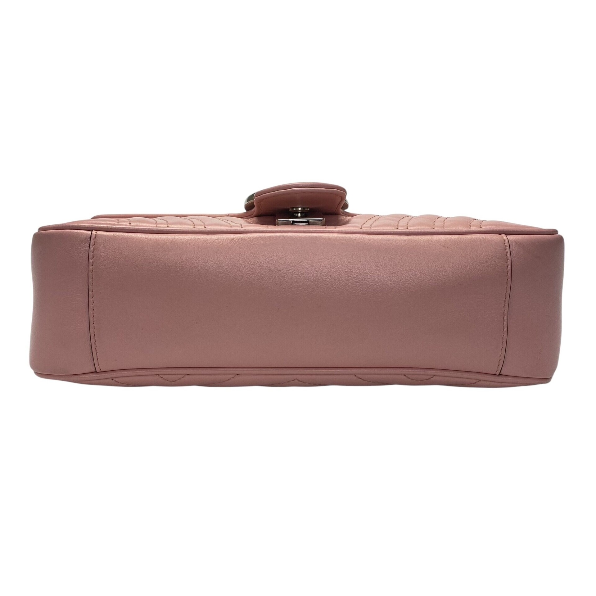 Bolsa Gucci GG Marmont Rosa