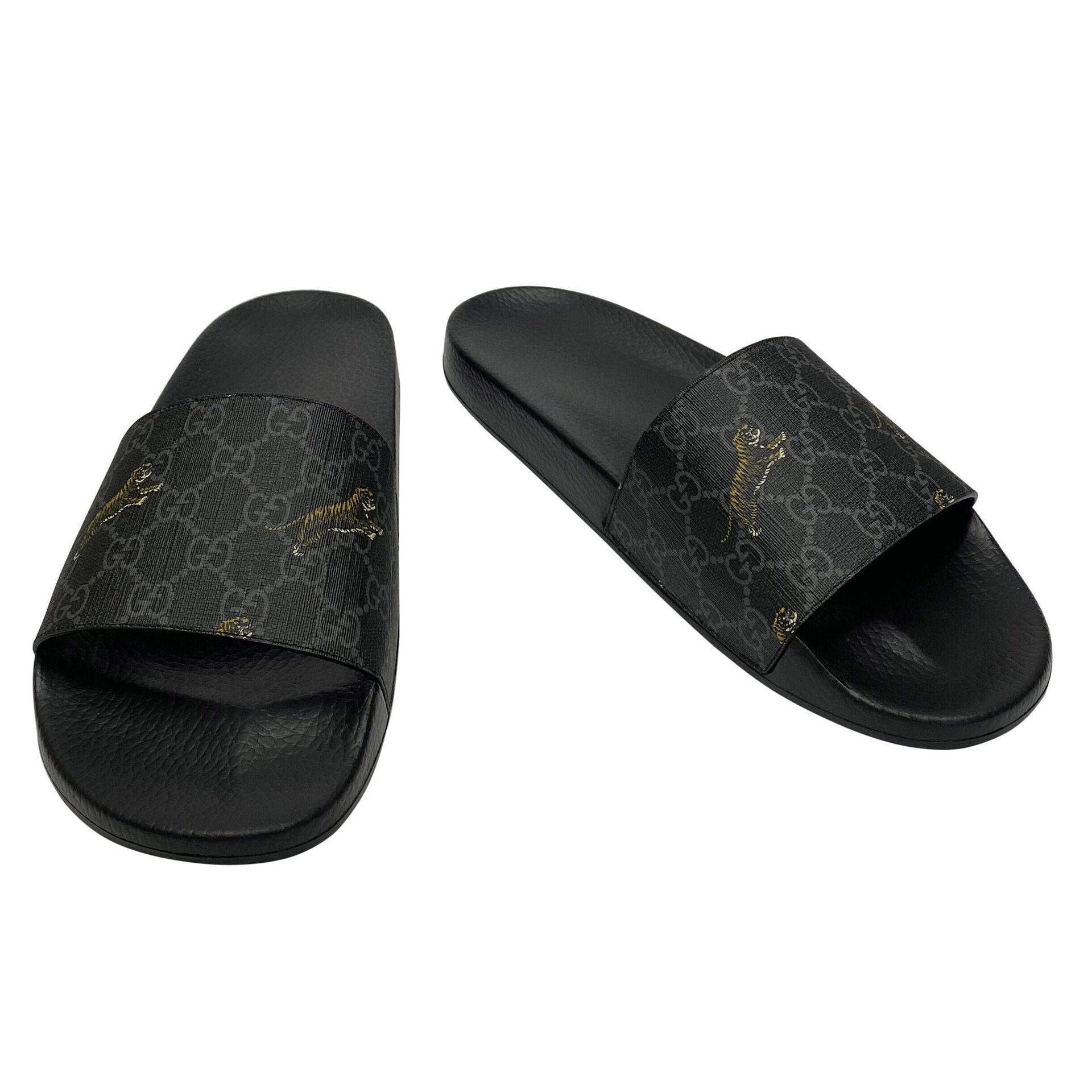 Slide Gucci Monograma Preto
