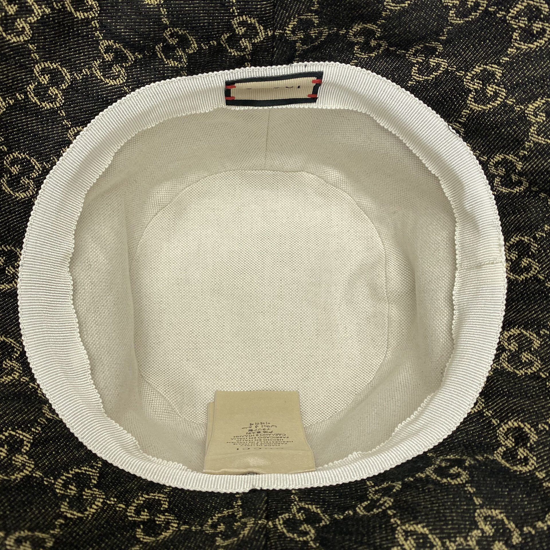 Chapéu Gucci Bucket GG