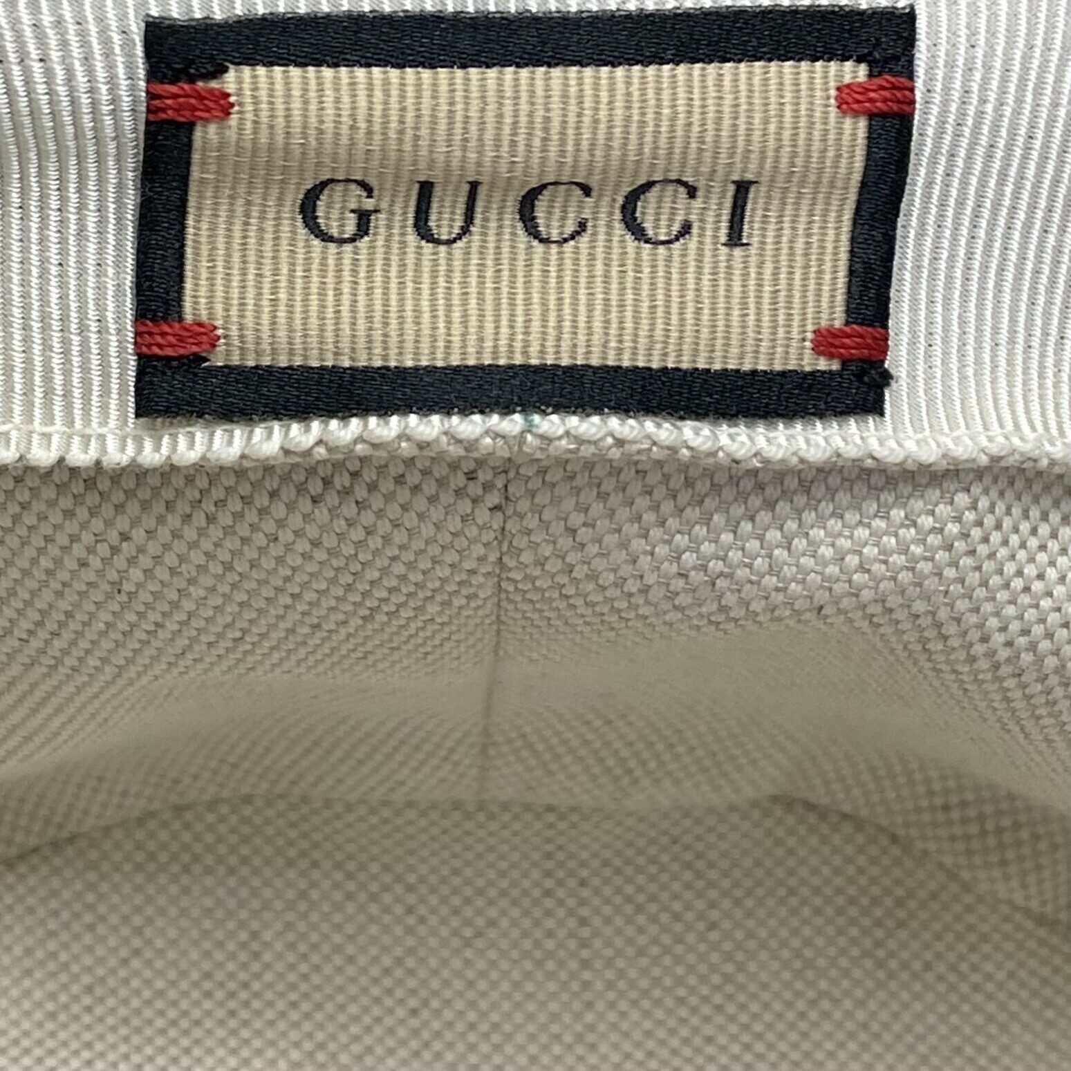 Chapéu Gucci Bucket GG
