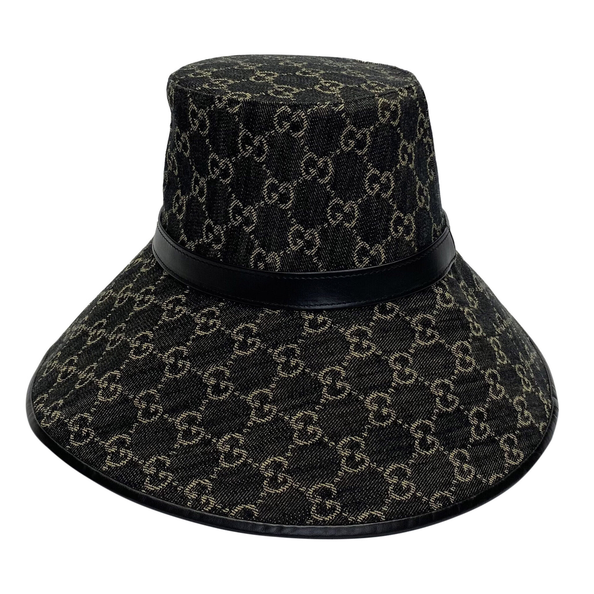 Chapéu Gucci GG Bucket GG