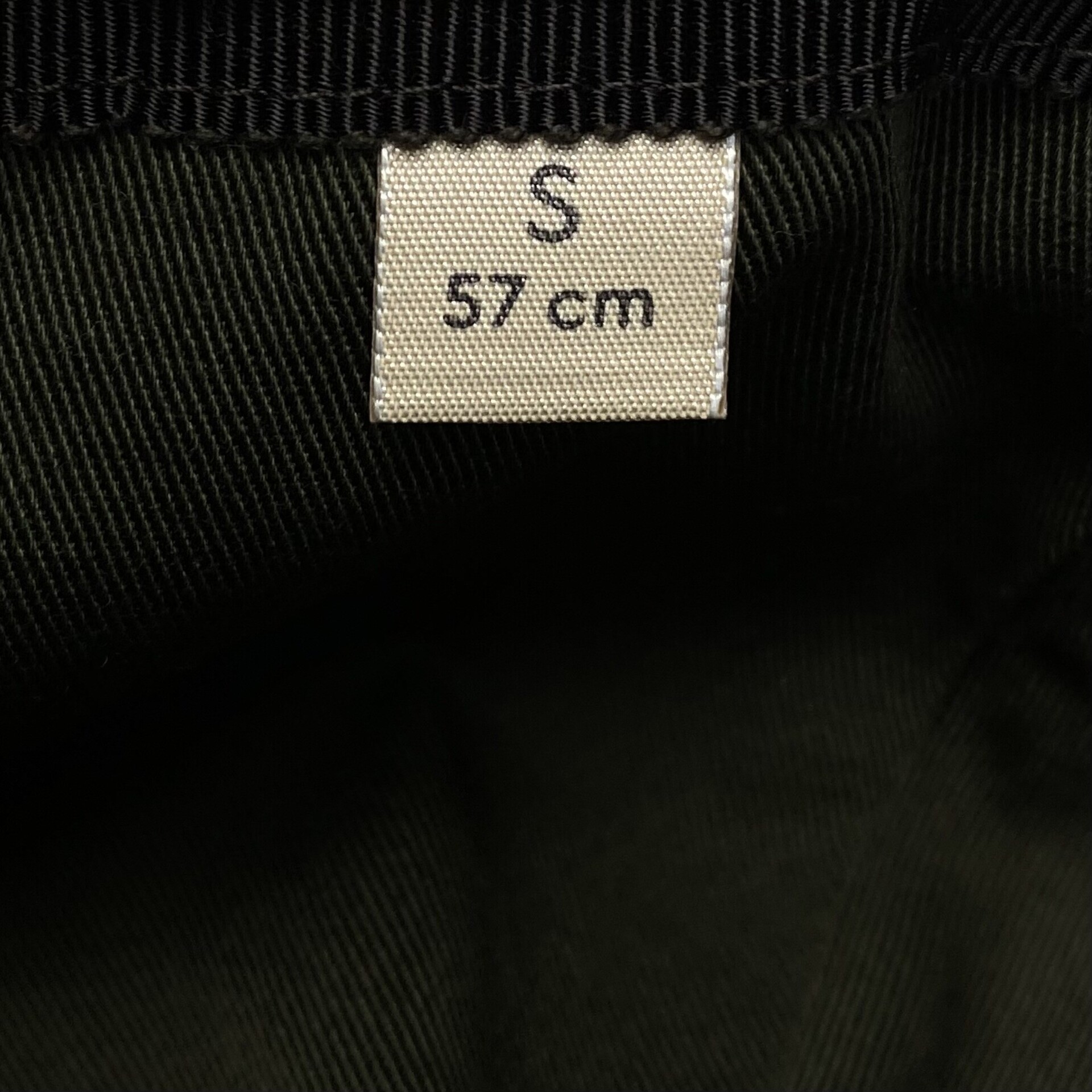 Boné Gucci Monograma com Faixa Web